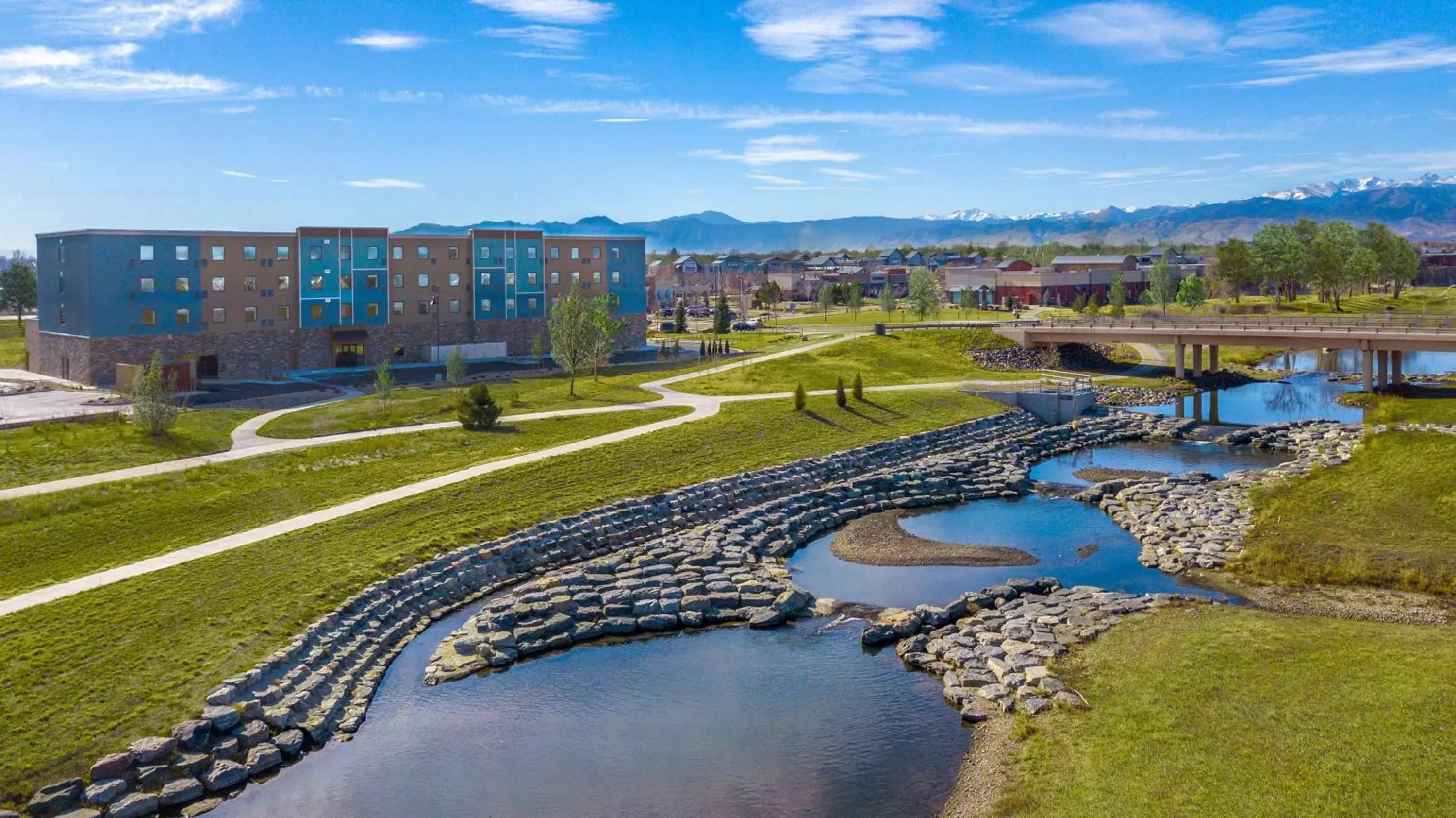 Property building in Hilton Garden Inn Longmont