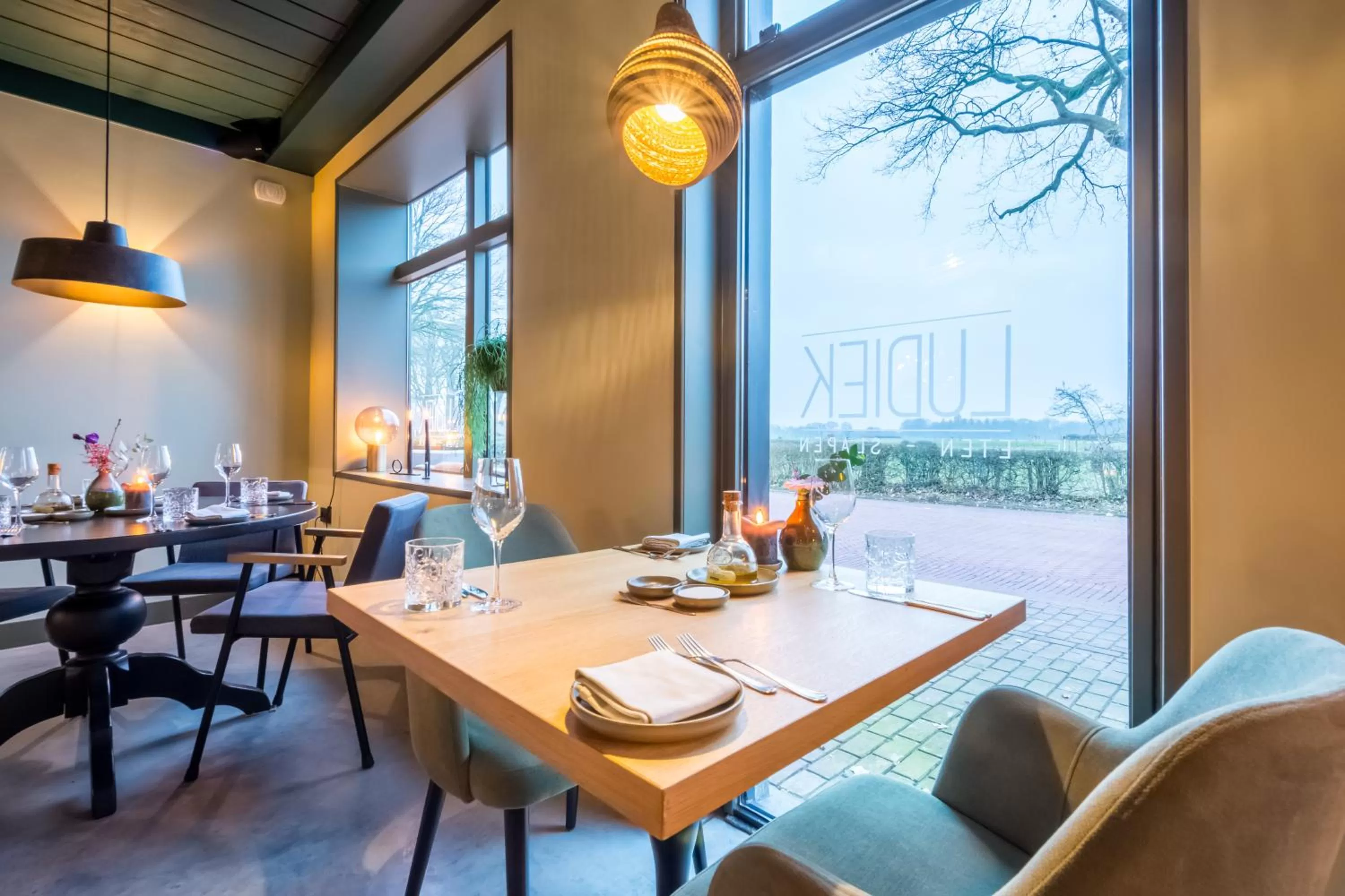 Restaurant/places to eat in LUDIEK eten en slapen