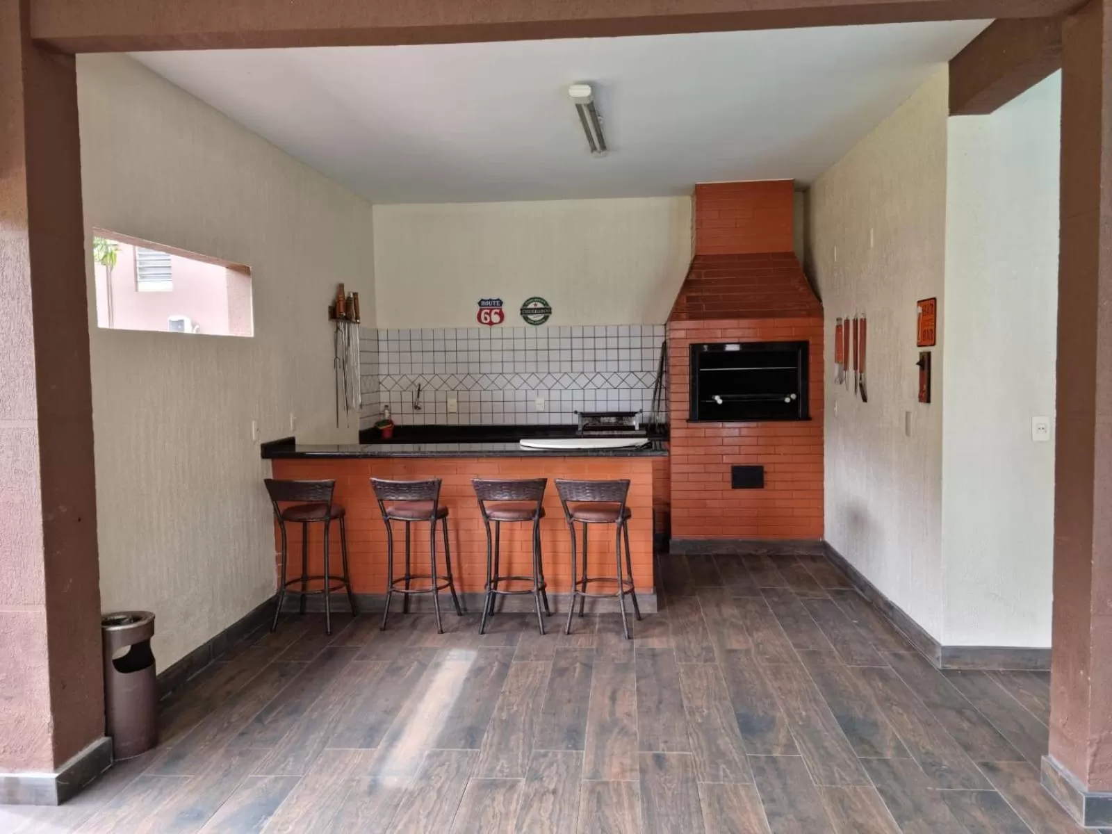 Swimming pool, Kitchen/Kitchenette in Hotel Rouver