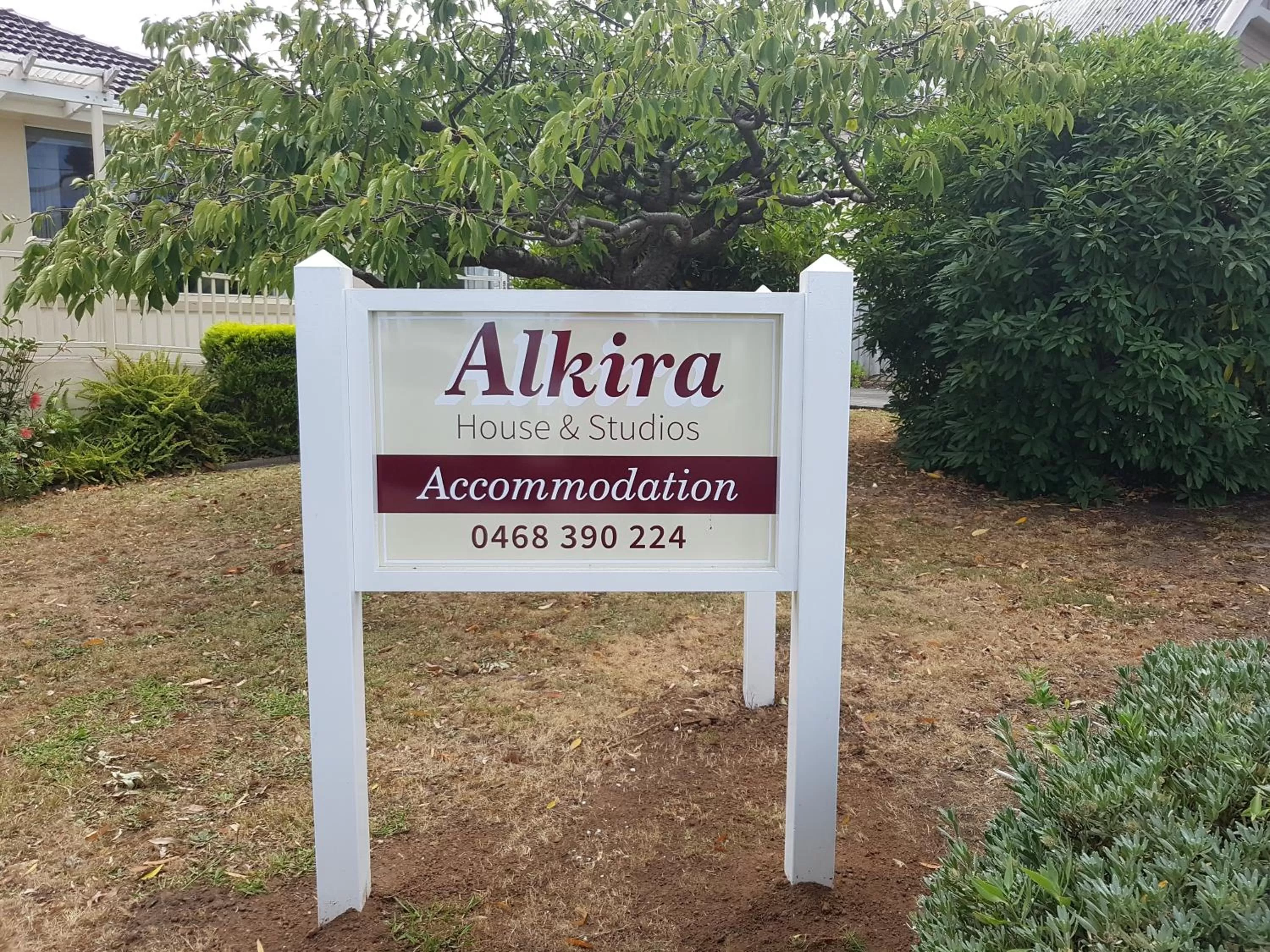 Property building in Alkira