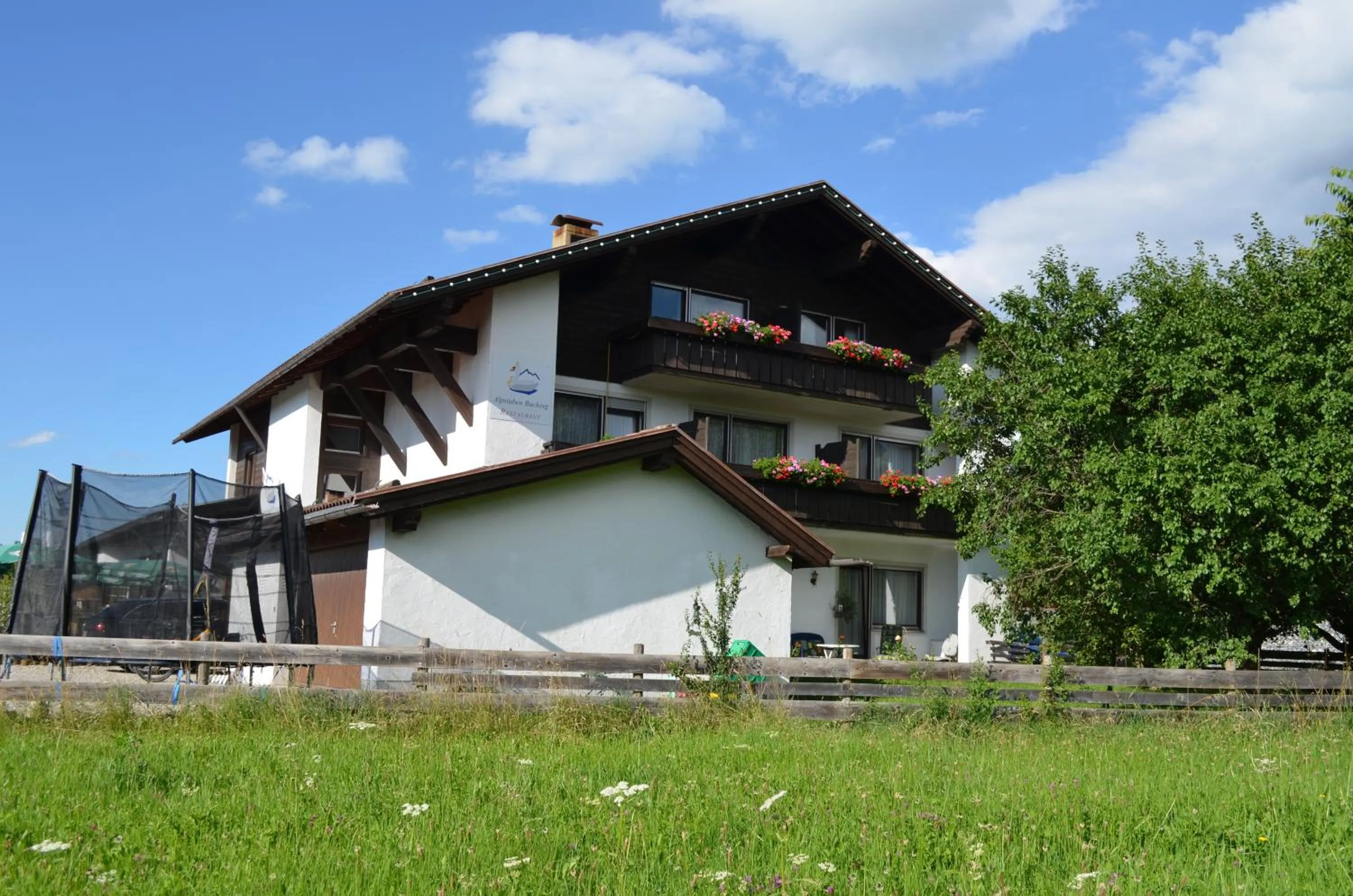 Property building in Alpchalet Schwanstein