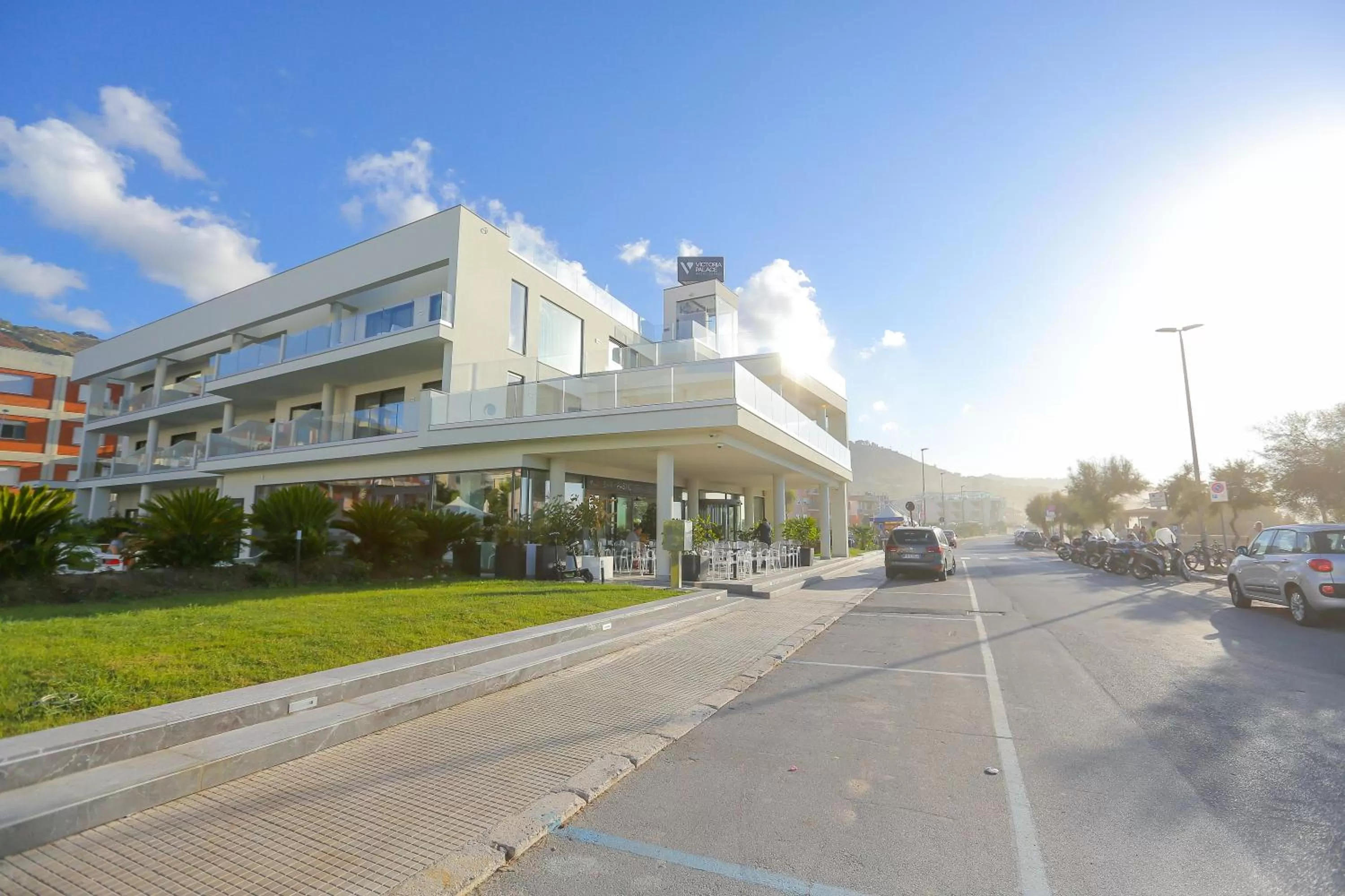 Facade/entrance in Victoria Palace Cefalù