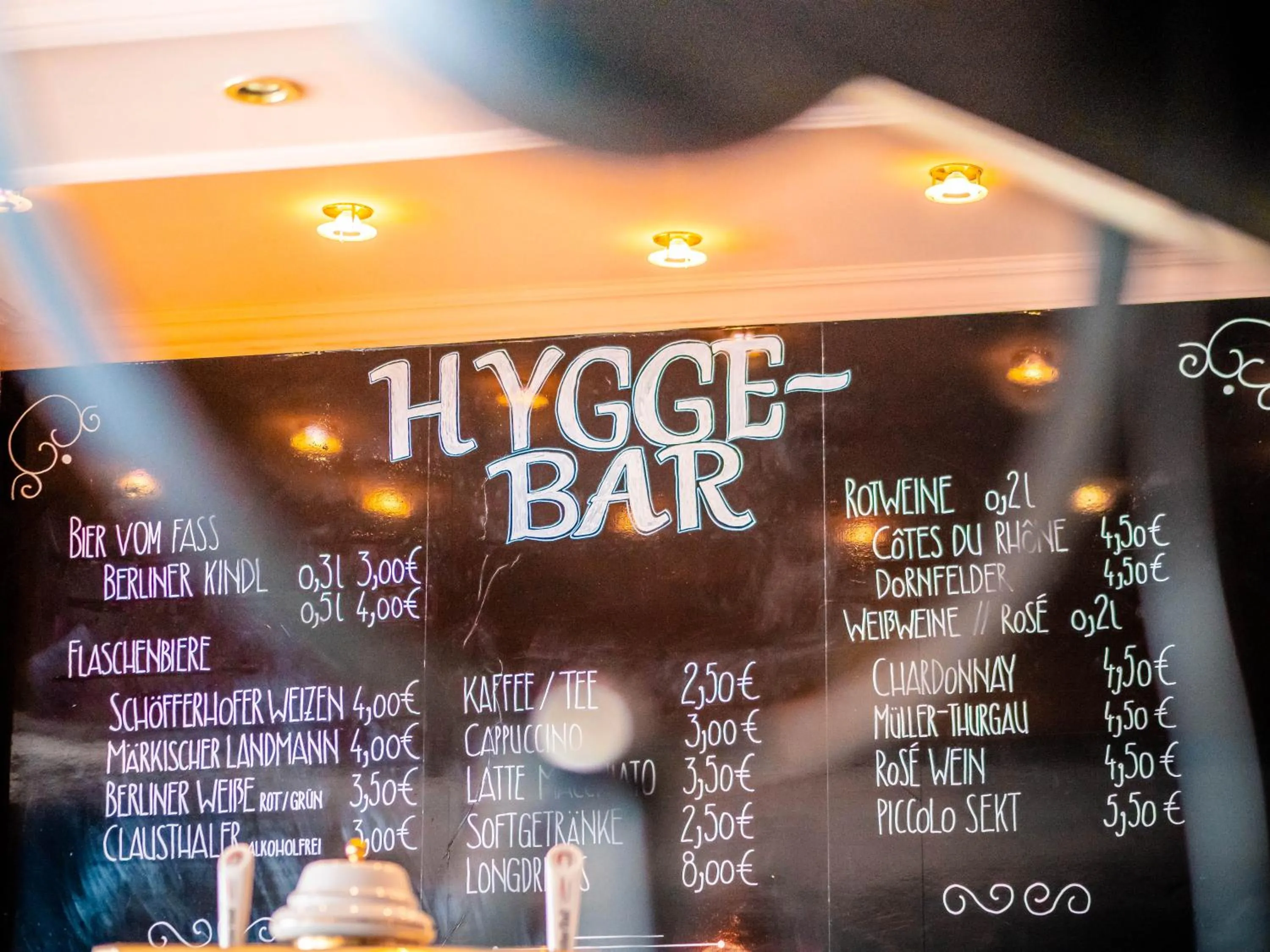 Lounge or bar in Hotel Berliner Bär