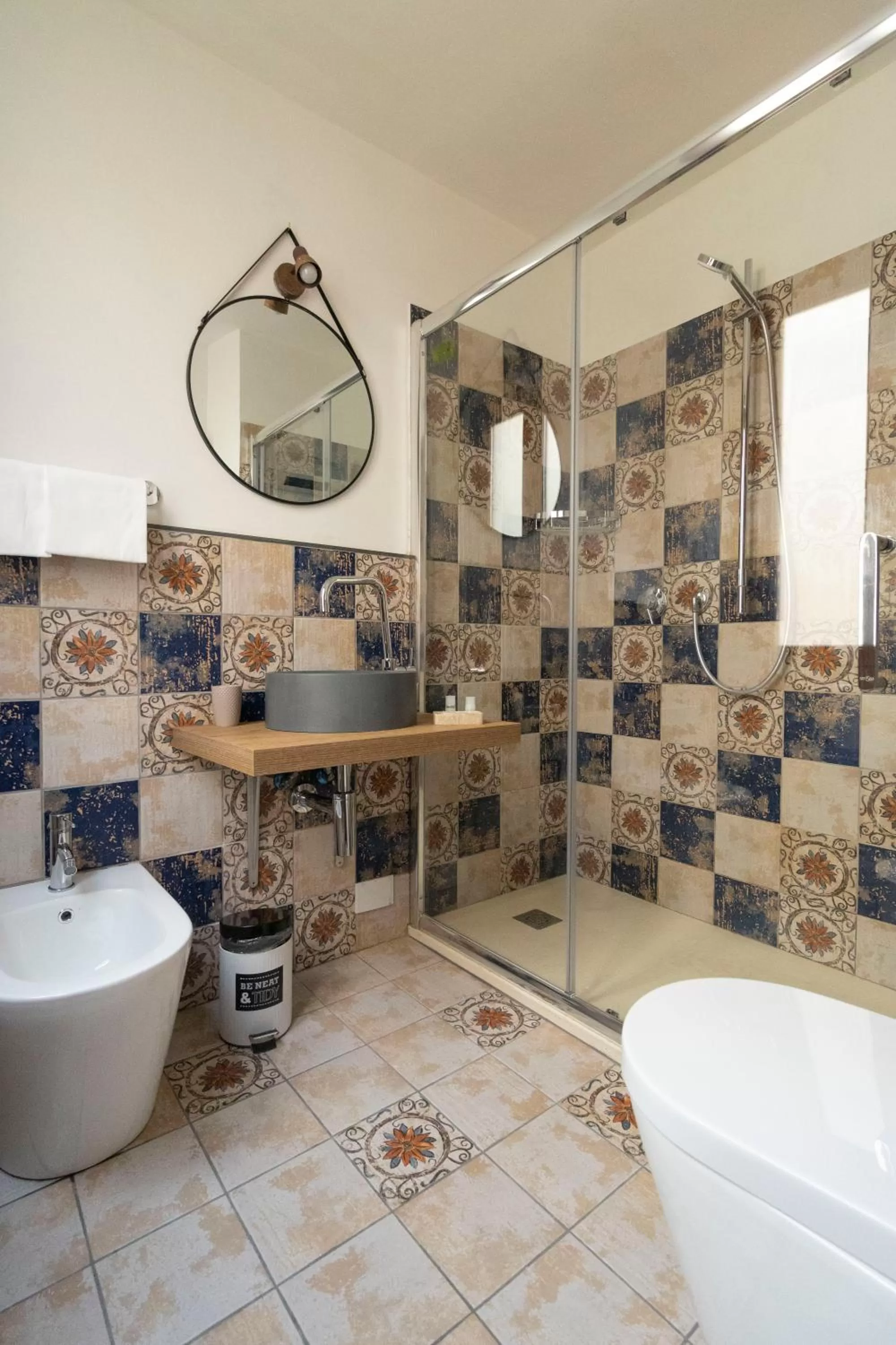 Bathroom in Cicerone Guest House