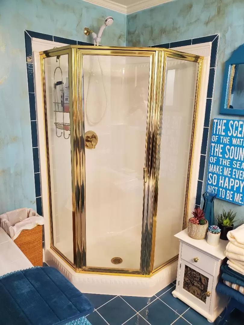 Shower in Inn 38 Oak Bluff Circle