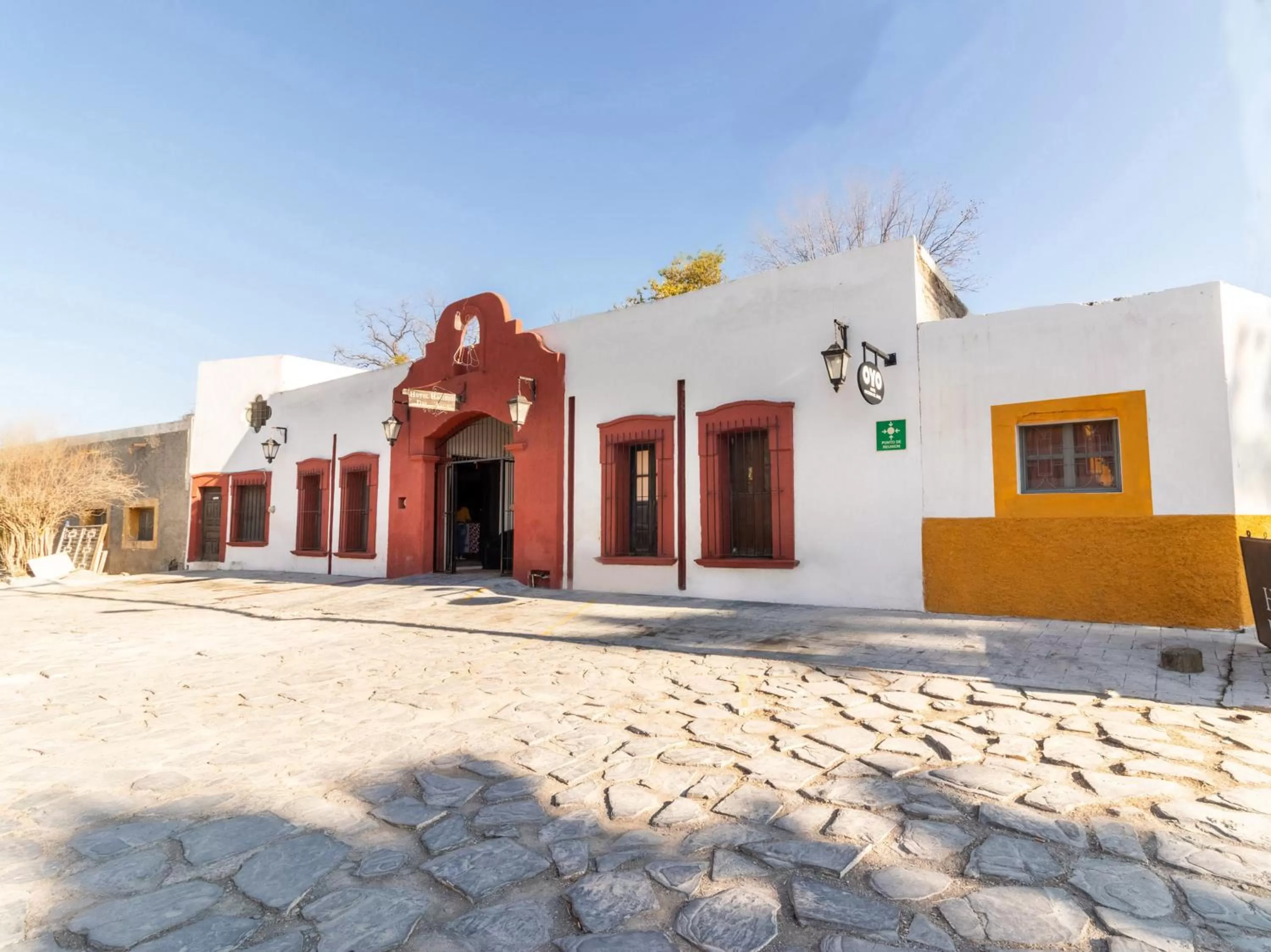 Facade/entrance in Hacienda Del Angel