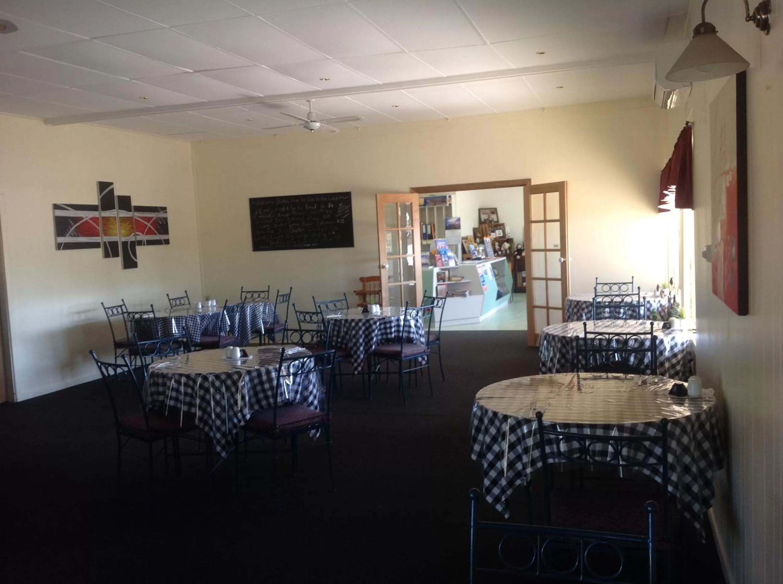 Restaurant/places to eat in Ceduna Motor Inn