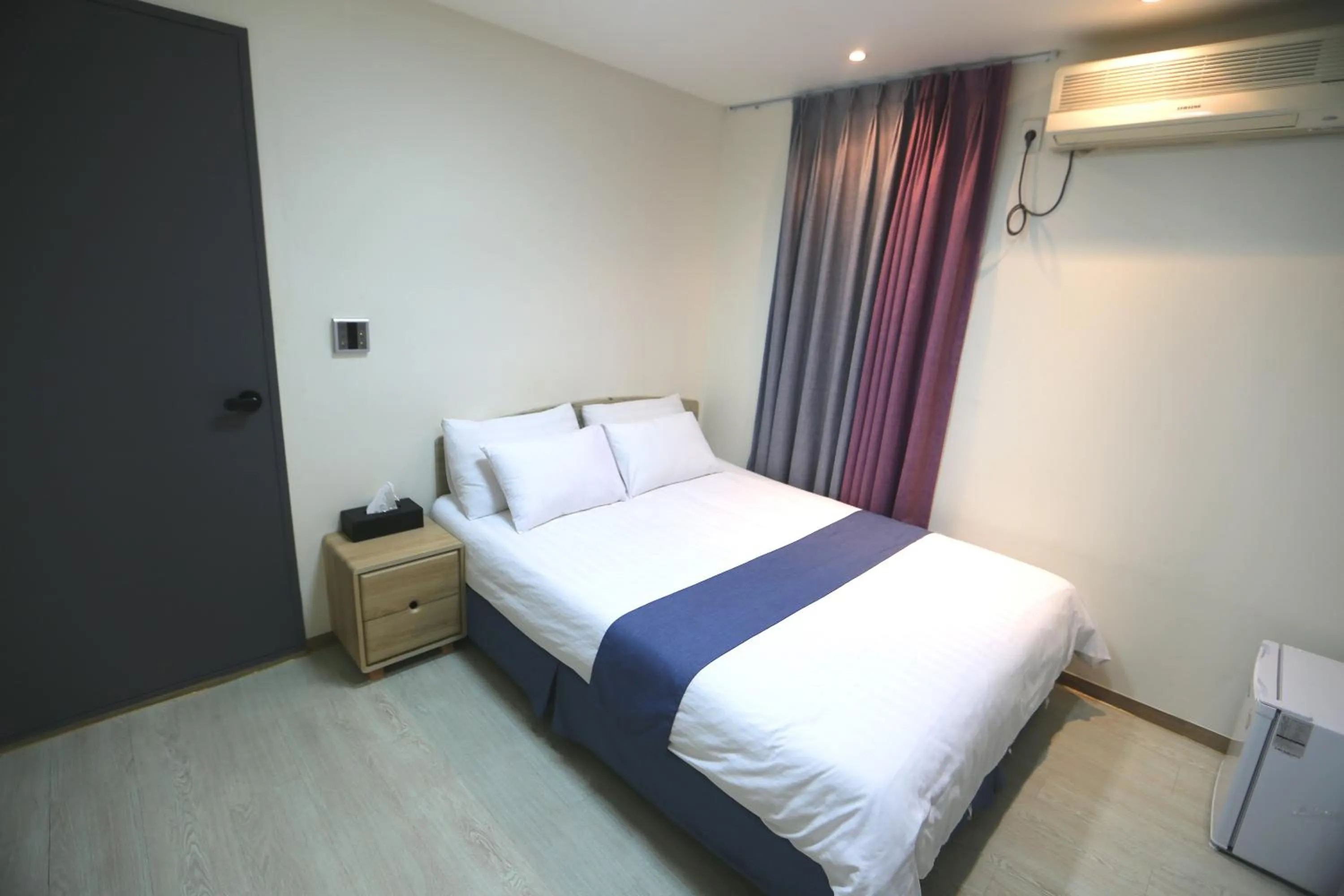 Bedroom, Bed in Must Stay Hotel Myeongdong
