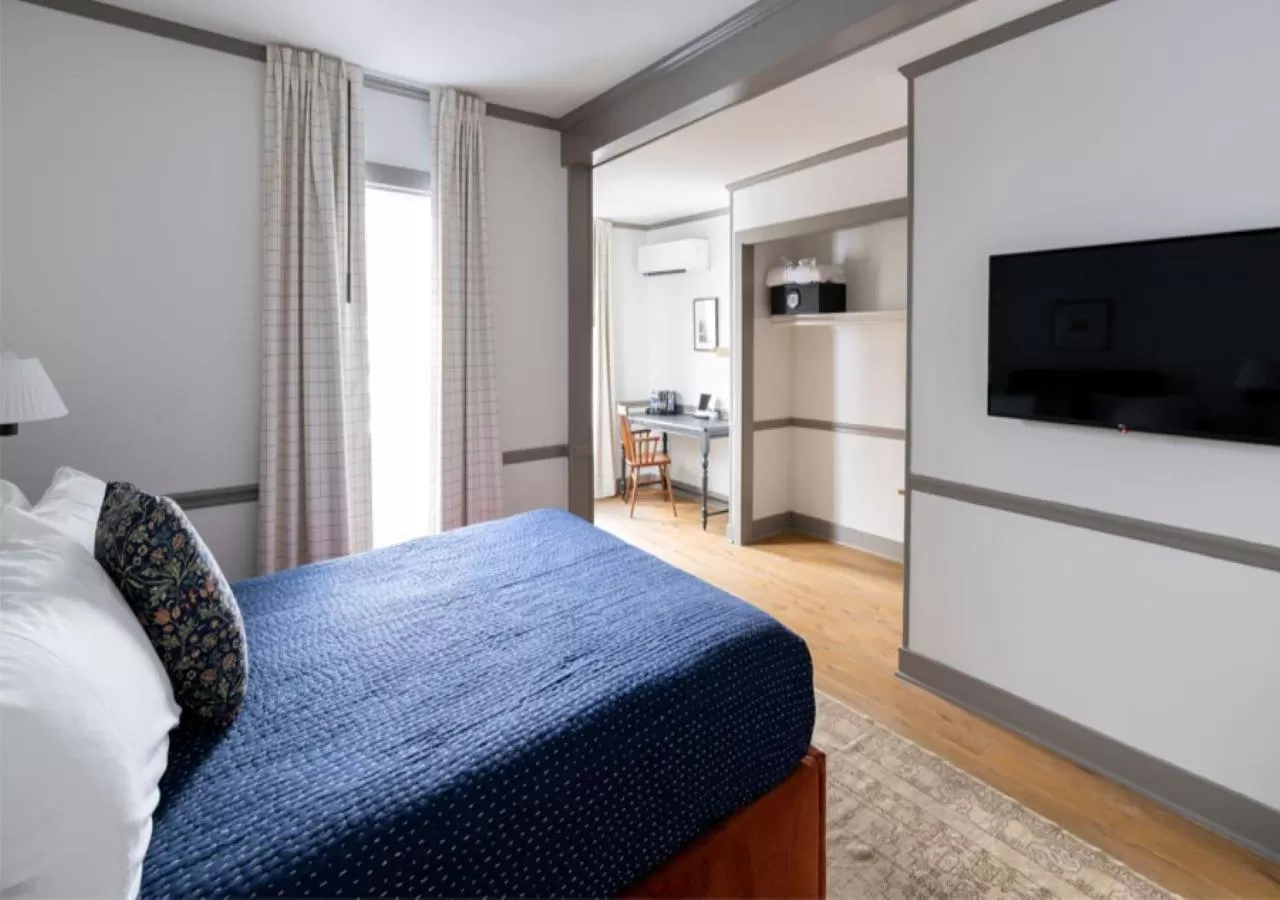 Bedroom, Bed in Wylder Windham