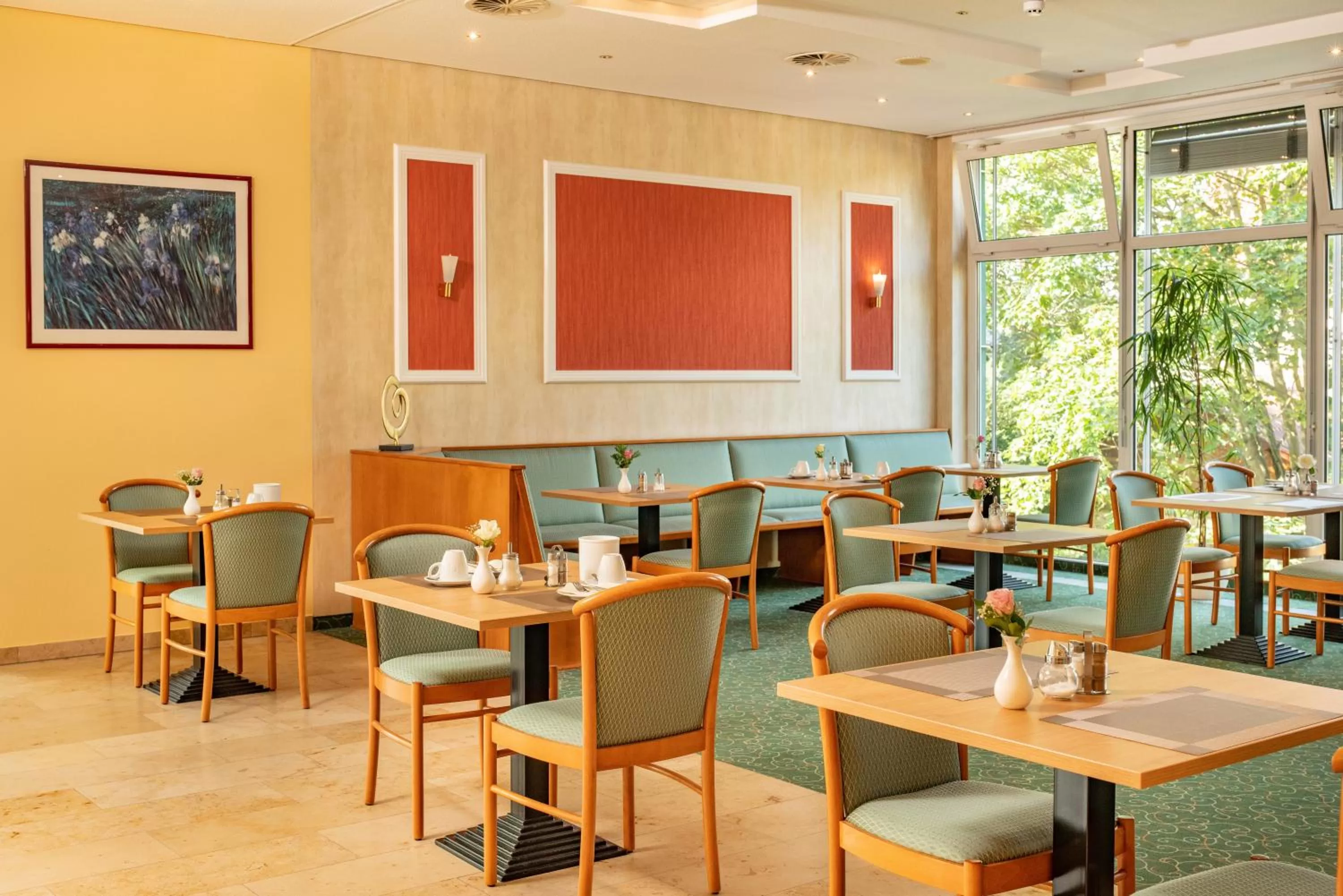 Restaurant/places to eat in Hotel Herzog Georg