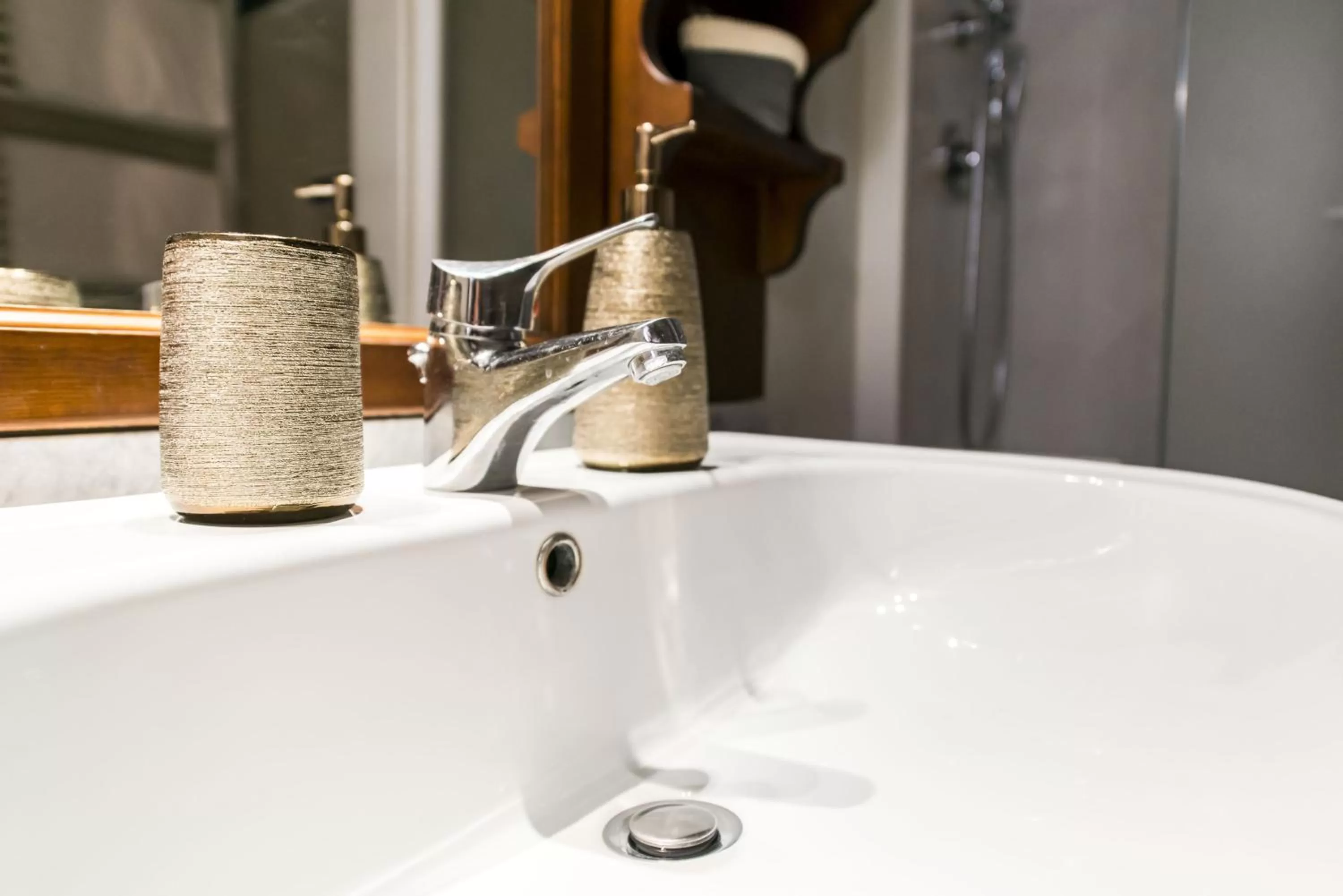 Bathroom in Vicolo dell'Aquila - Residenze Romanae