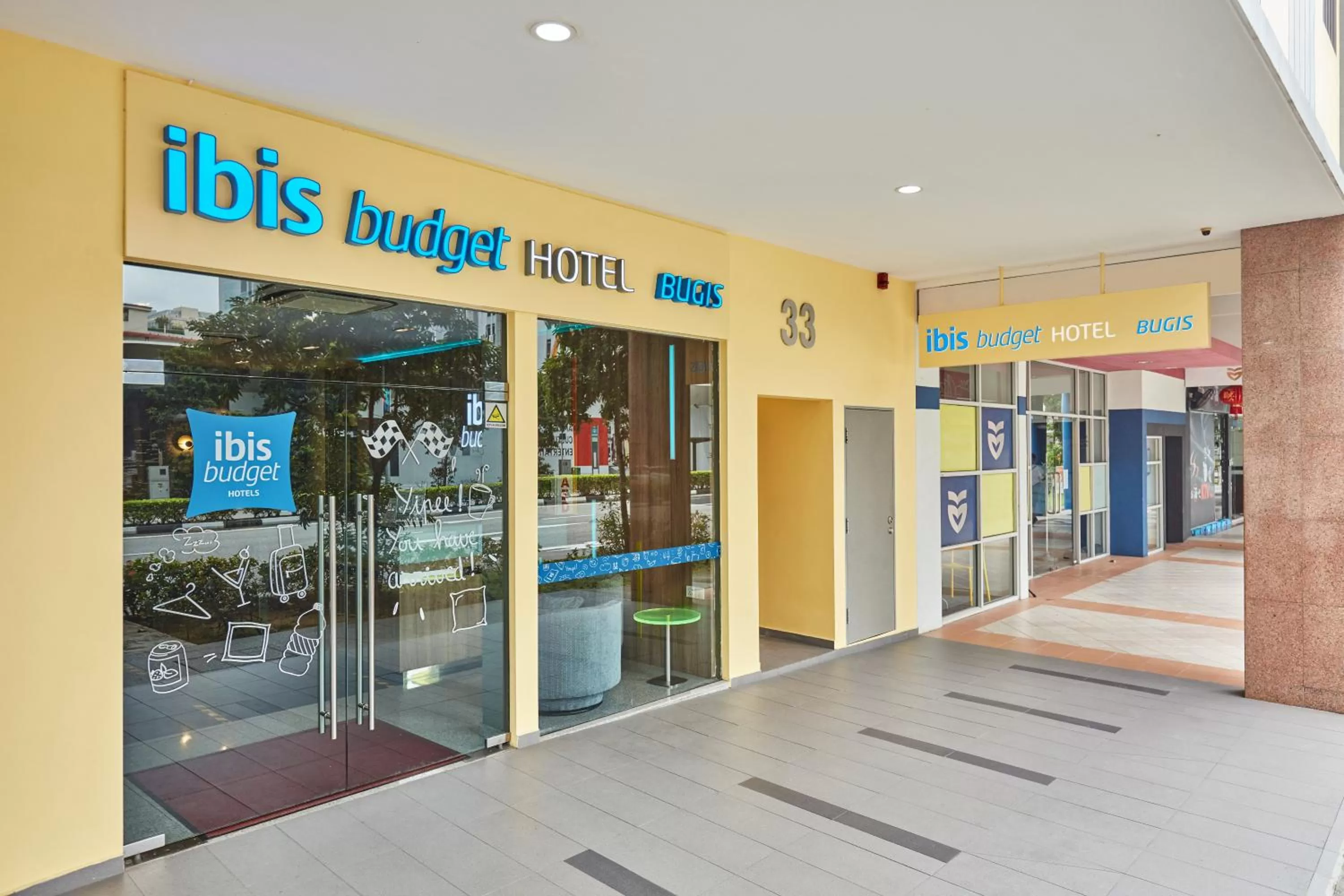 Facade/entrance in ibis budget Singapore Bugis