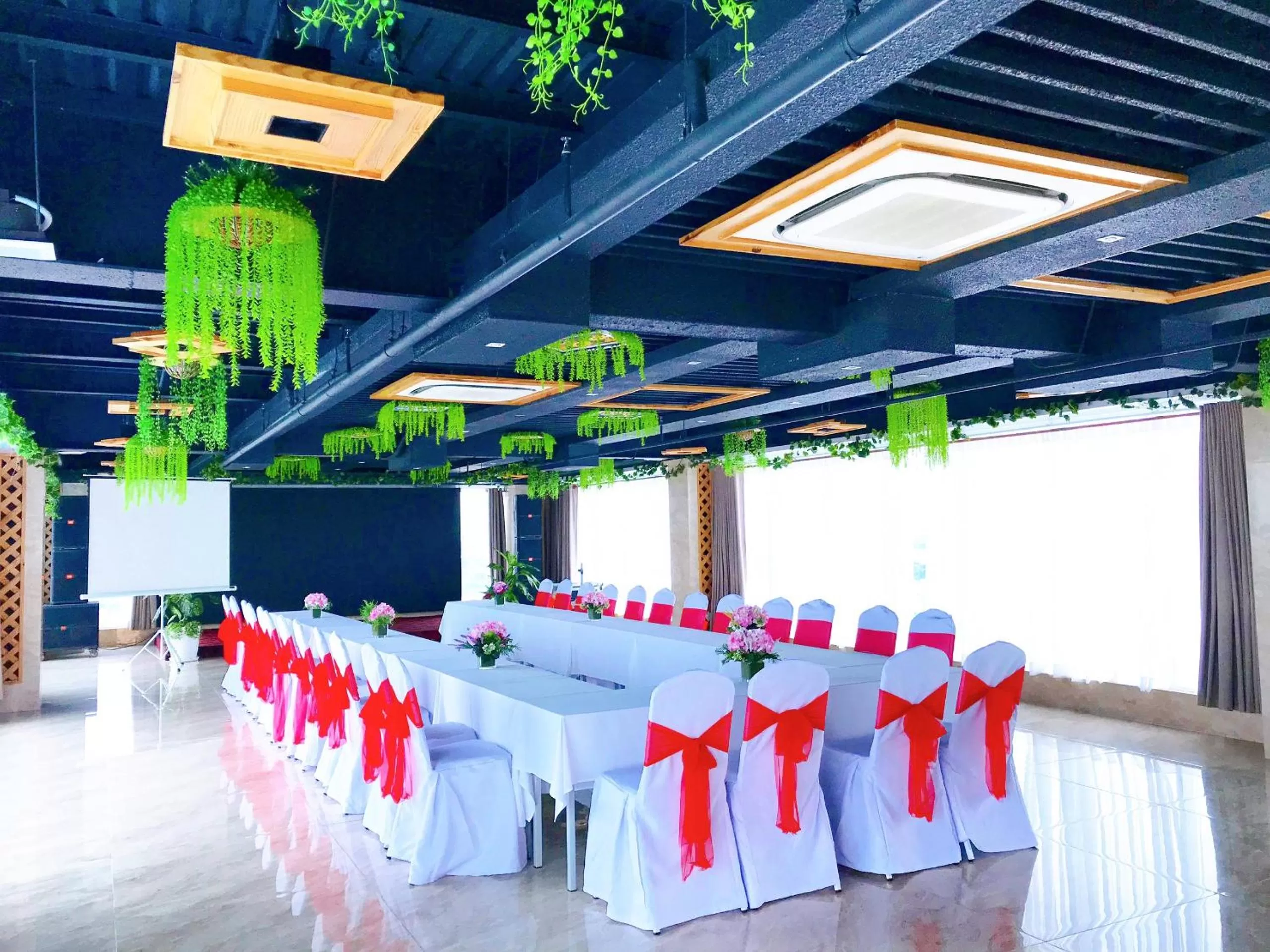 Holiday One Can Tho Hotel