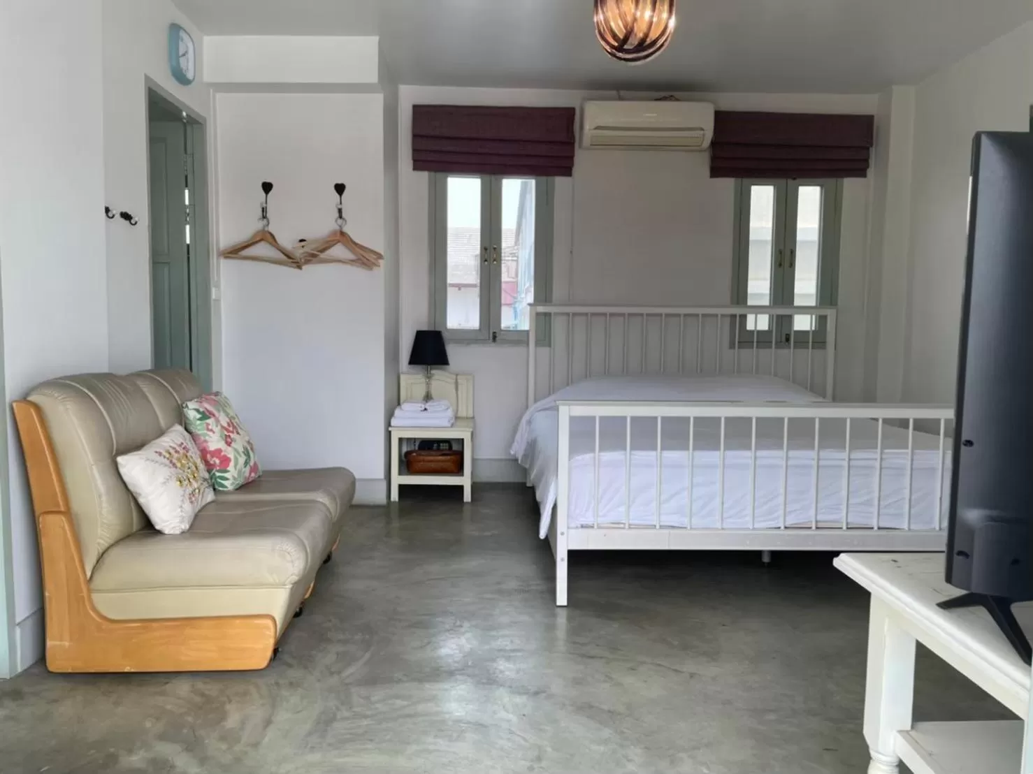 Bed in Villa Duangchampa