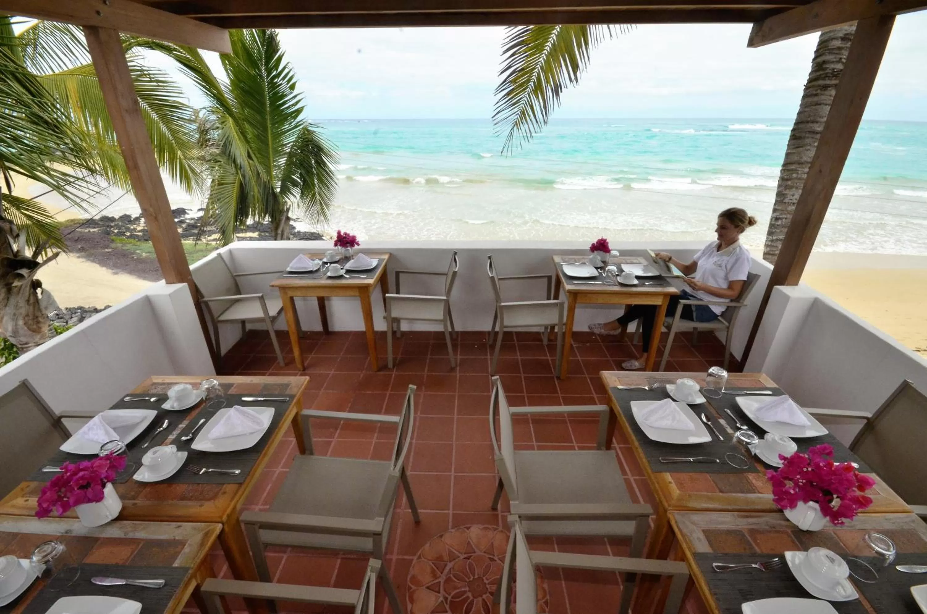Balcony/Terrace, Restaurant/Places to Eat in Casita de la Playa