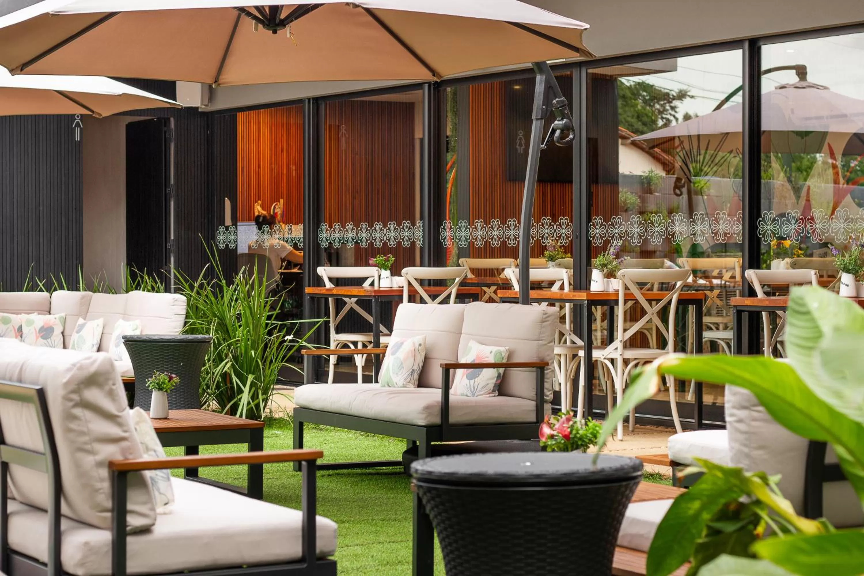 Lounge or bar, Restaurant/Places to Eat in Pousada Flores do Carmo