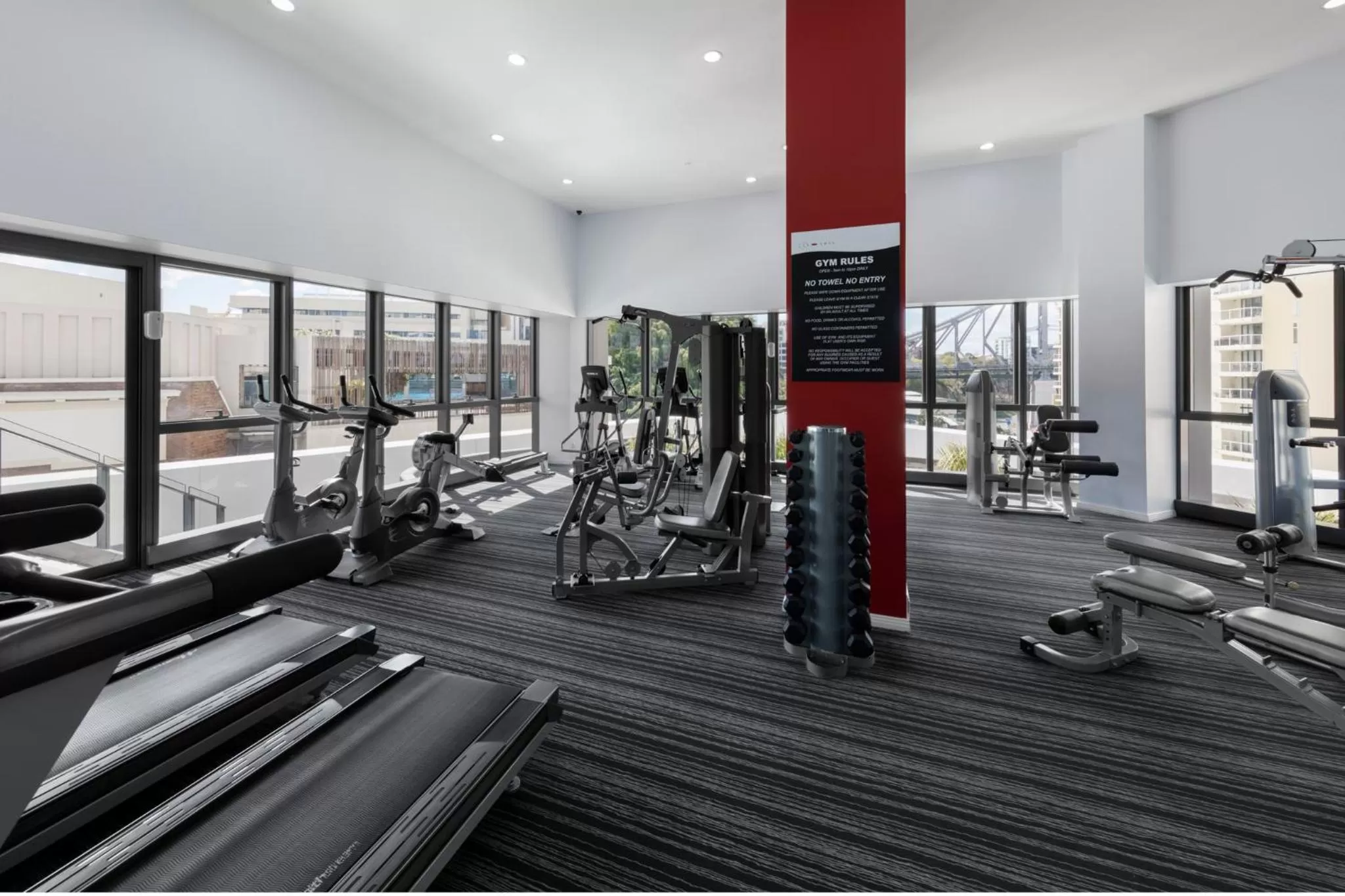 Fitness centre/facilities in Meriton Suites Adelaide Street, Brisbane