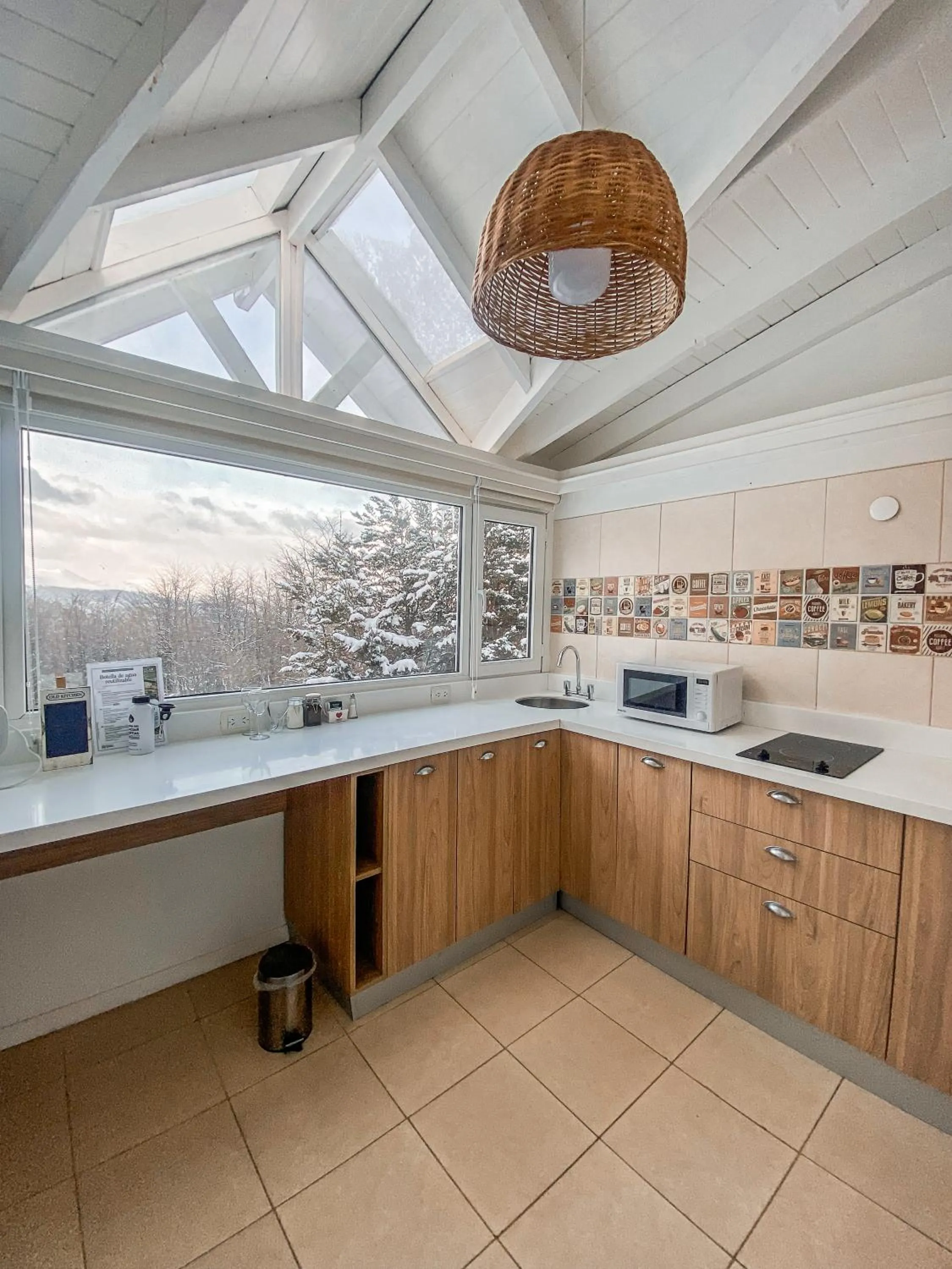 kitchen in Cumbres Del Martial