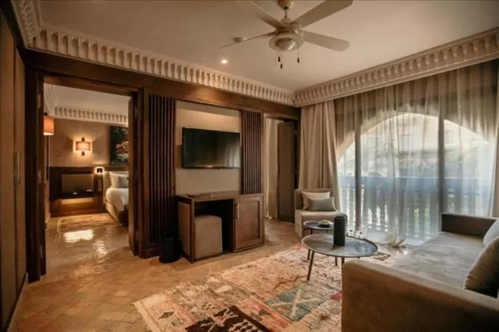 Living room, Bed in Les Jardins De La Koutoubia