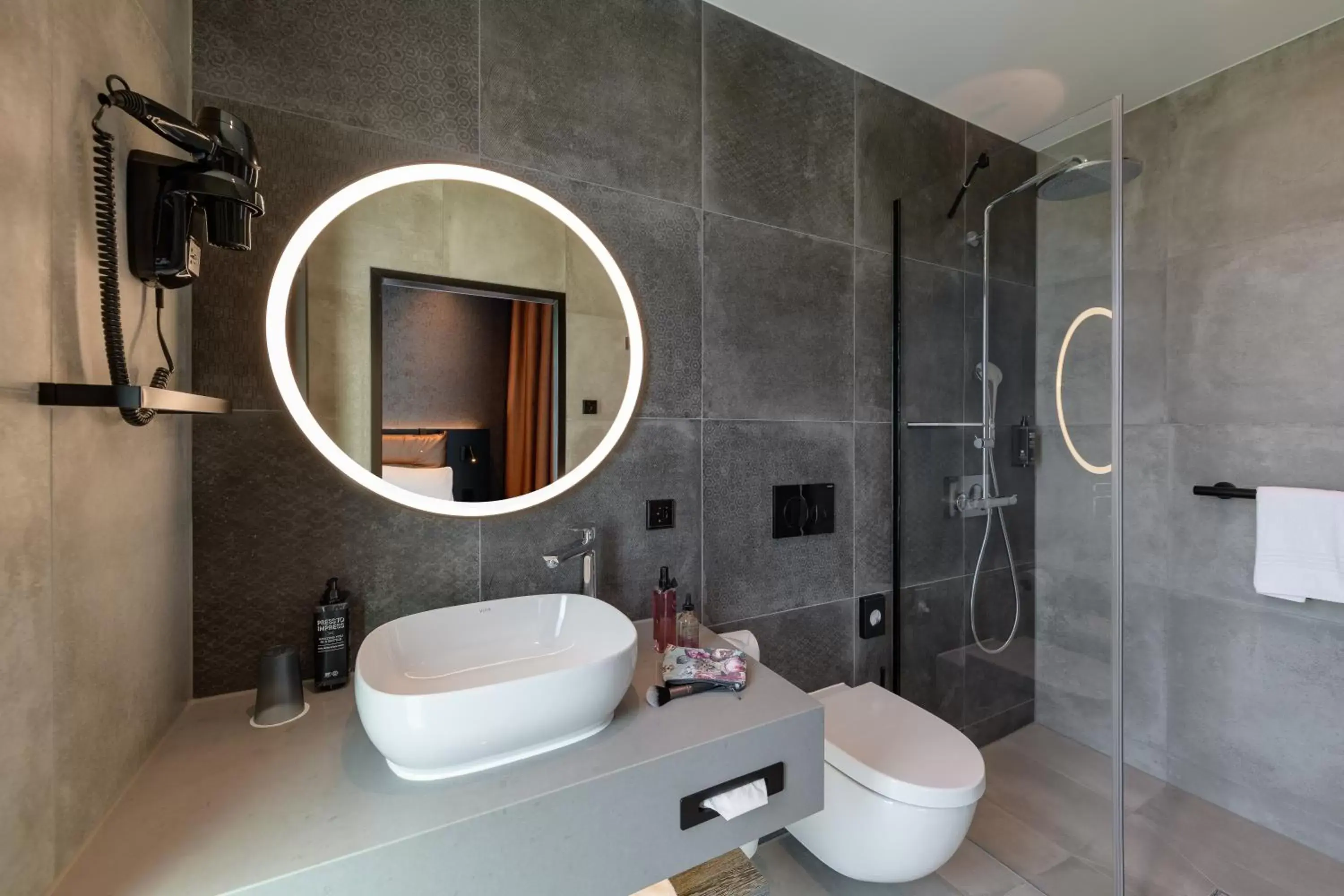 Comfort Double Room in ibis Styles Friedrichshafen Comfort Double Room in ibis Styles Friedrichshafen