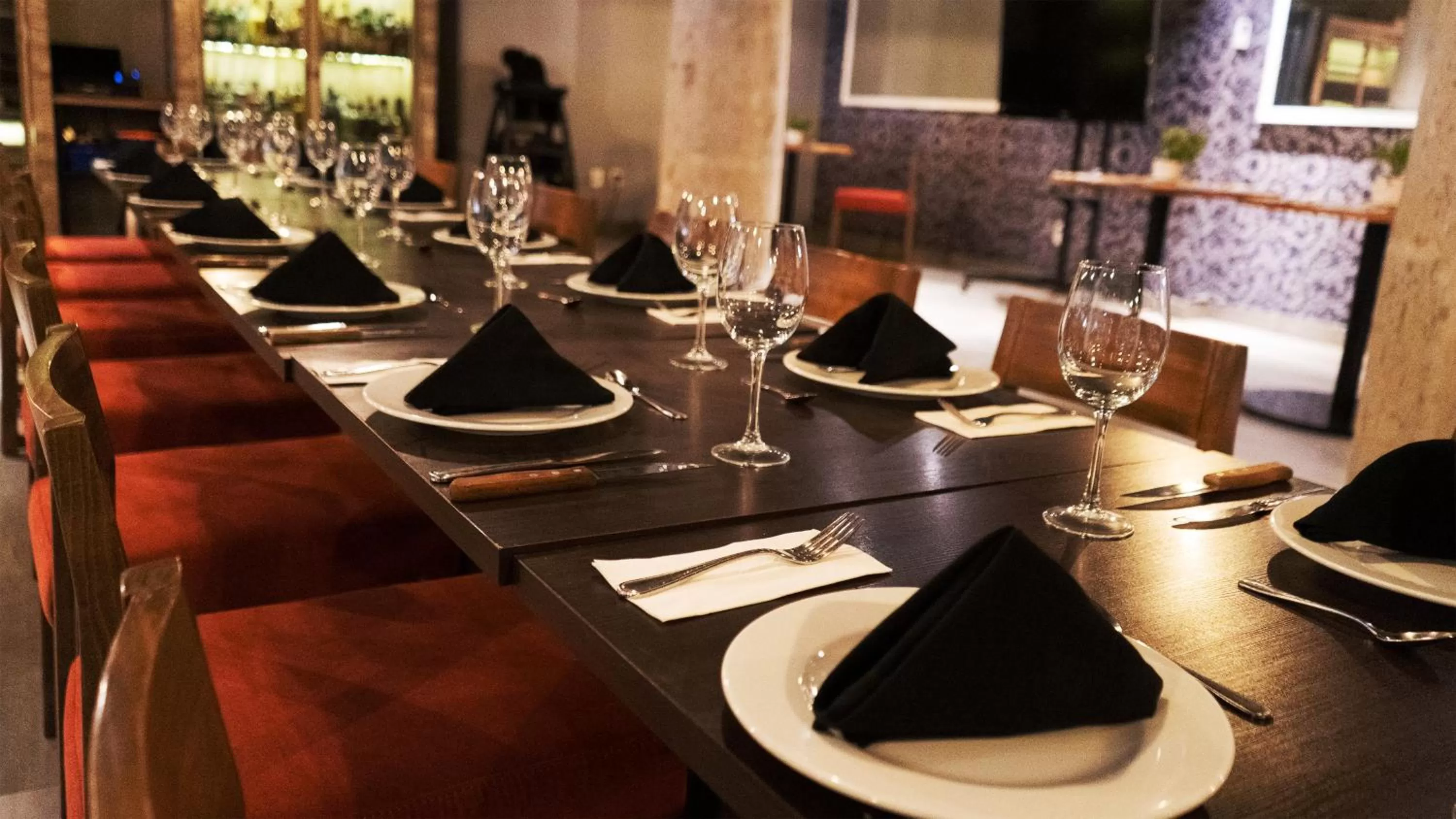 Restaurant/places to eat in Hotel Indigo Guadalajara Expo by IHG