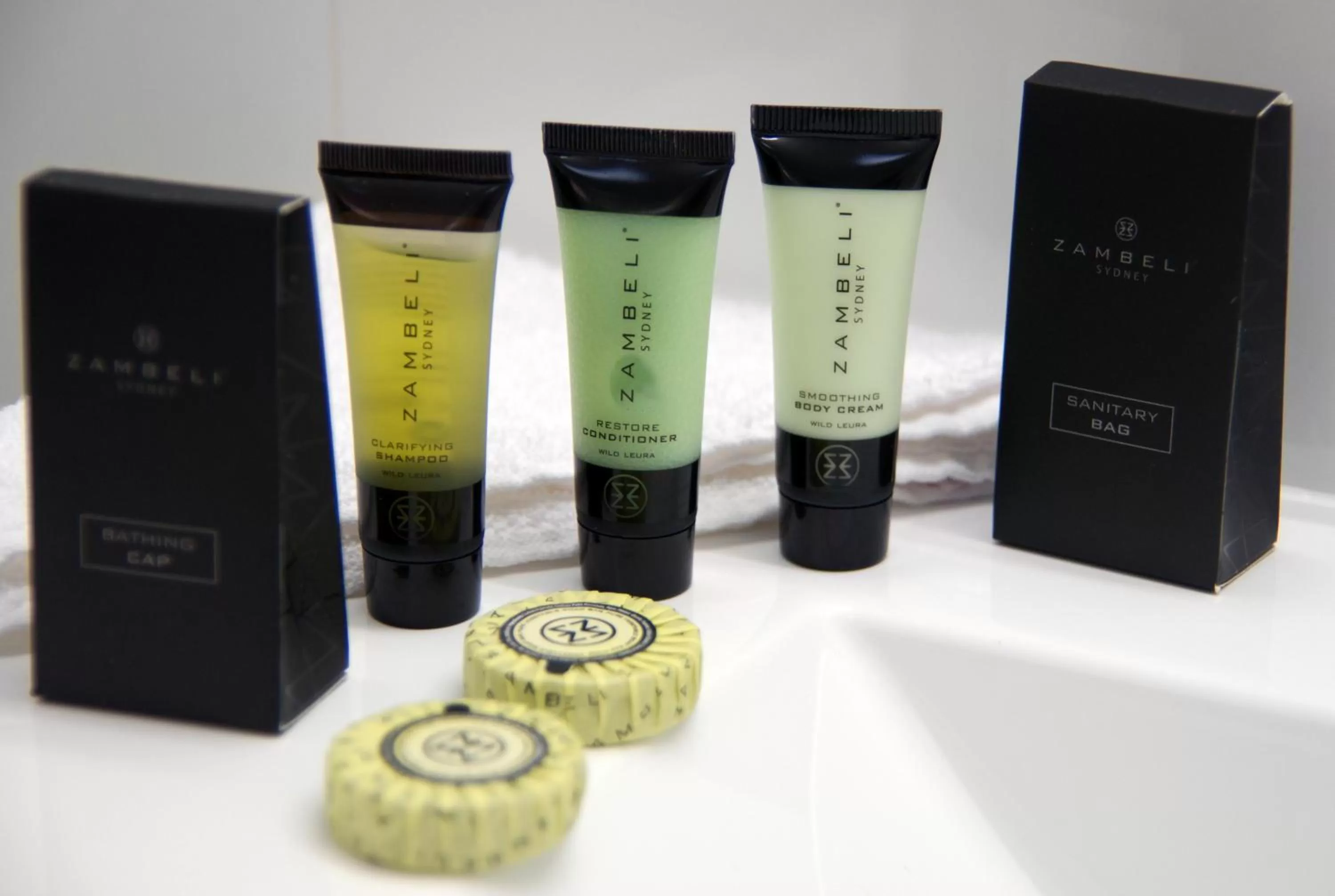 Terrace Queen Suite in Quality Inn Ashby House Tamworth