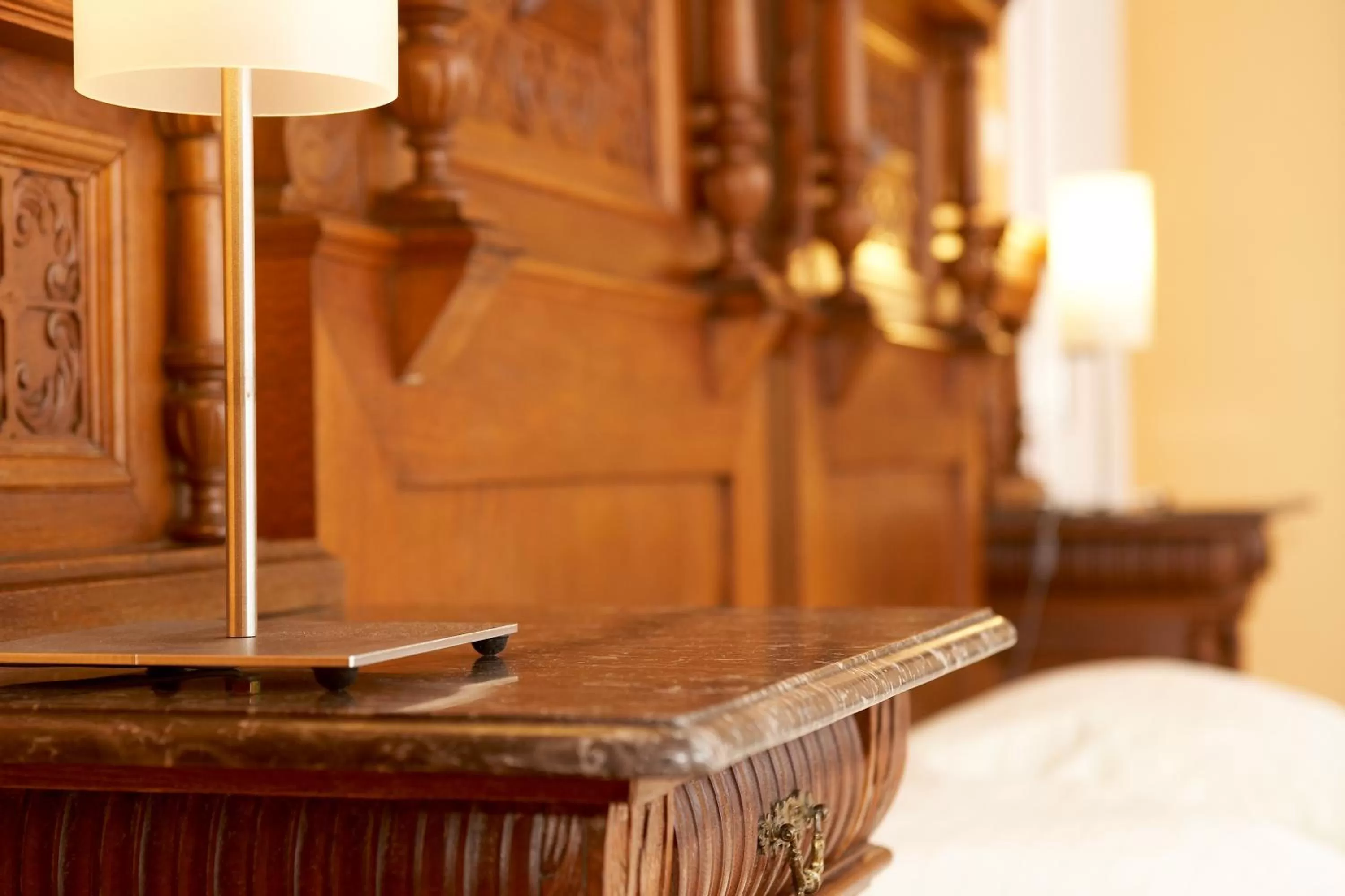 Decorative detail, Bed in Villa Ceconi by Das Grüne Hotel zur Post - 100% BIO