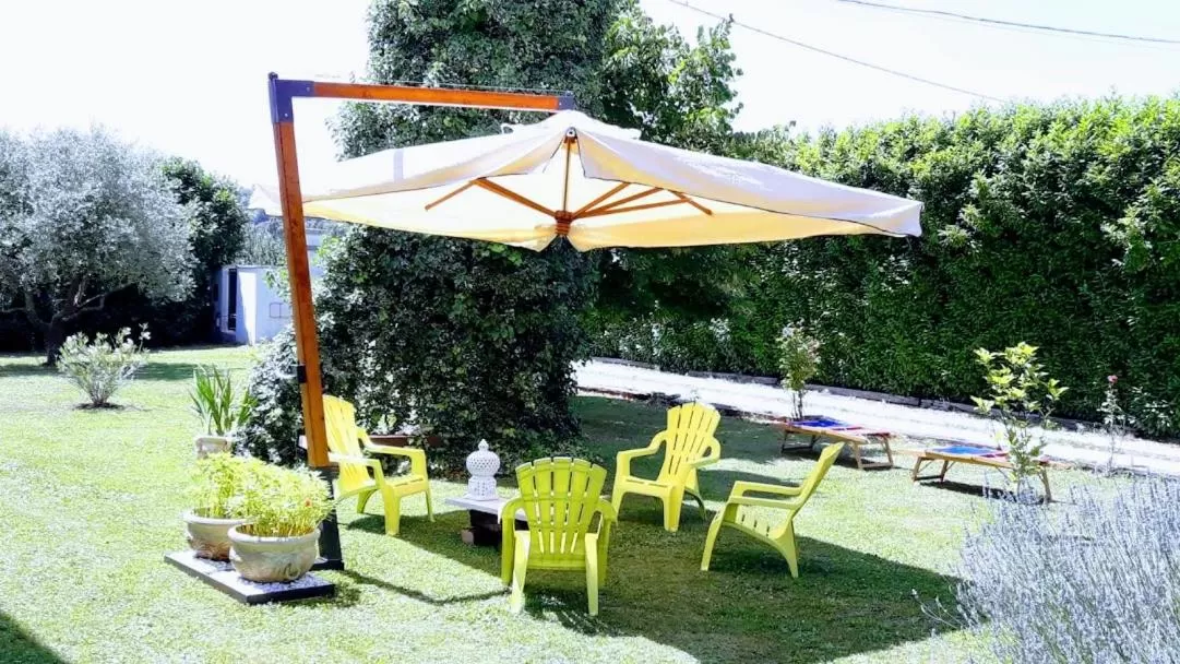 Garden in B&B Borgo del Priolo - Petfriendly