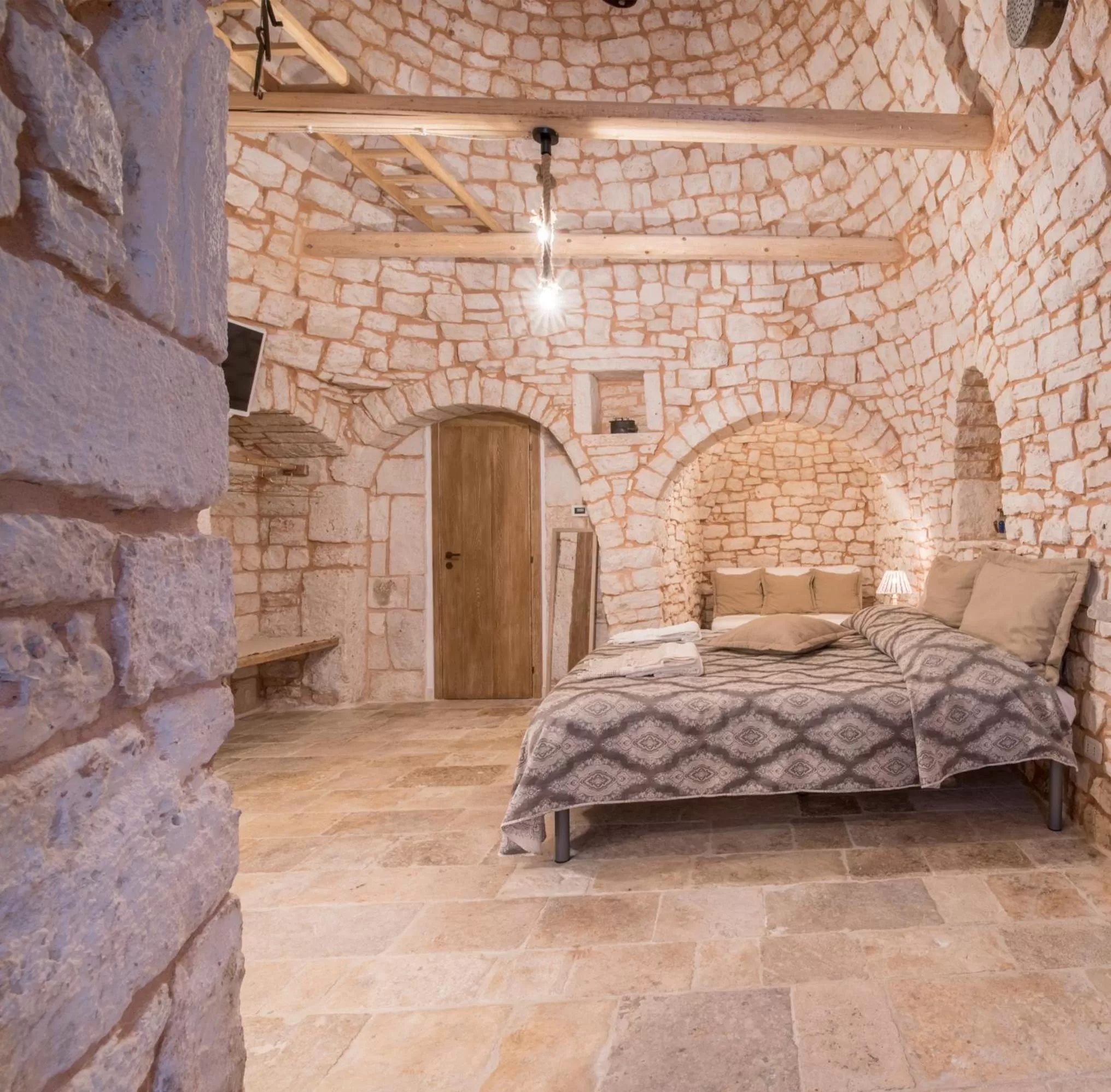 Trulli Antichi Mestieri - Widespread Trulli in the historic center