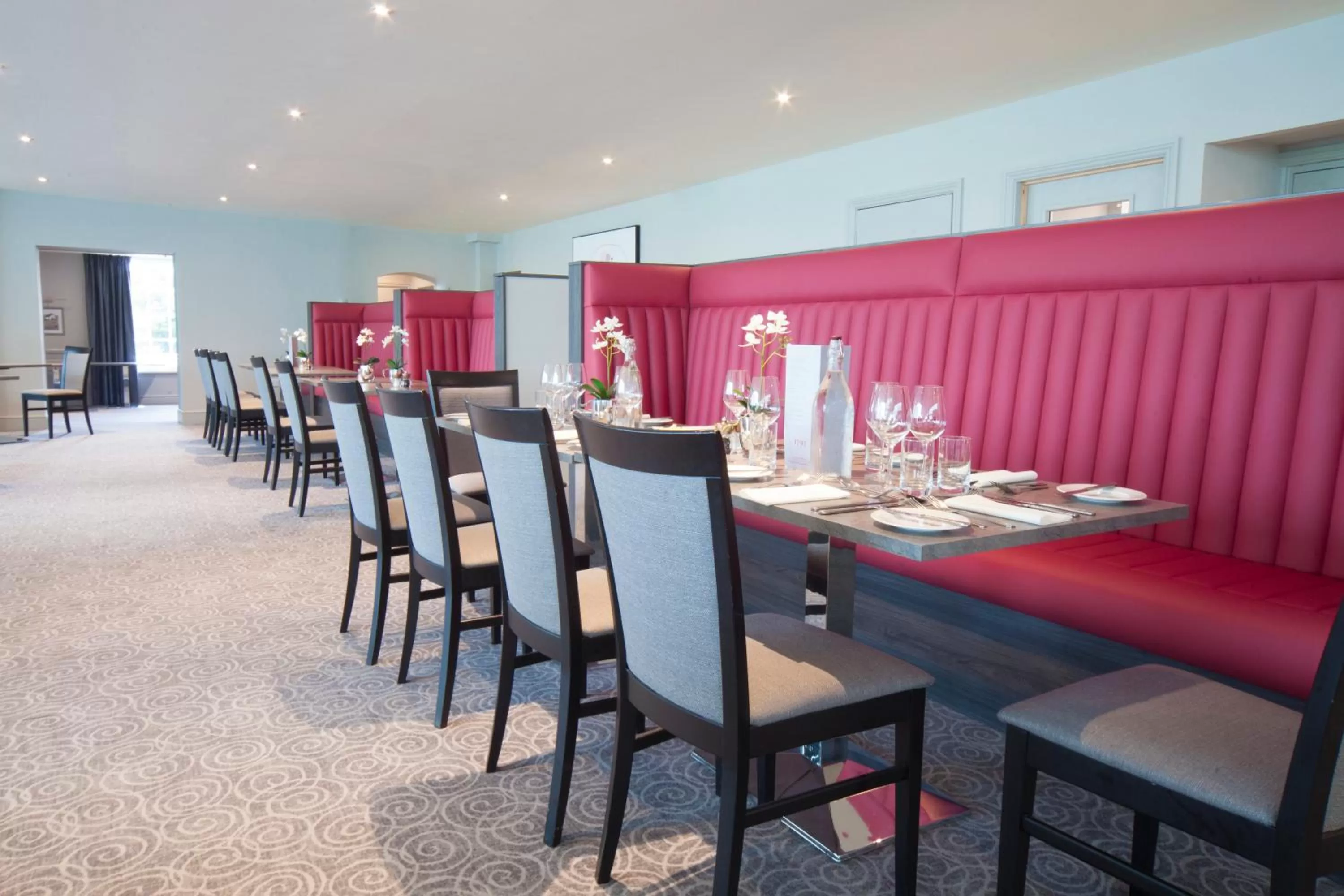 Restaurant/places to eat in Hawkstone Park