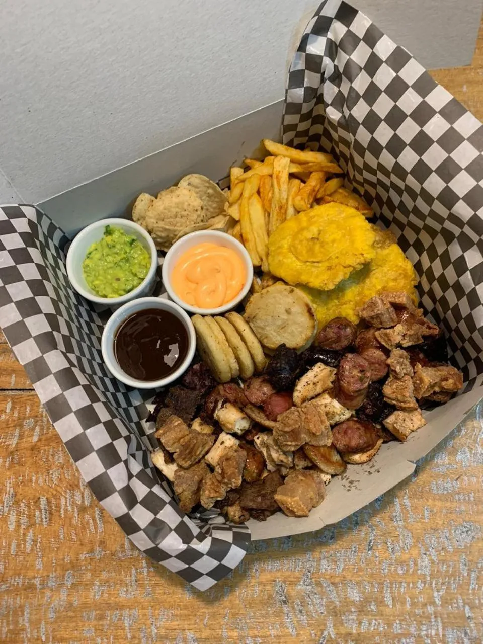 Food and drinks in Hotel Mediterraneo