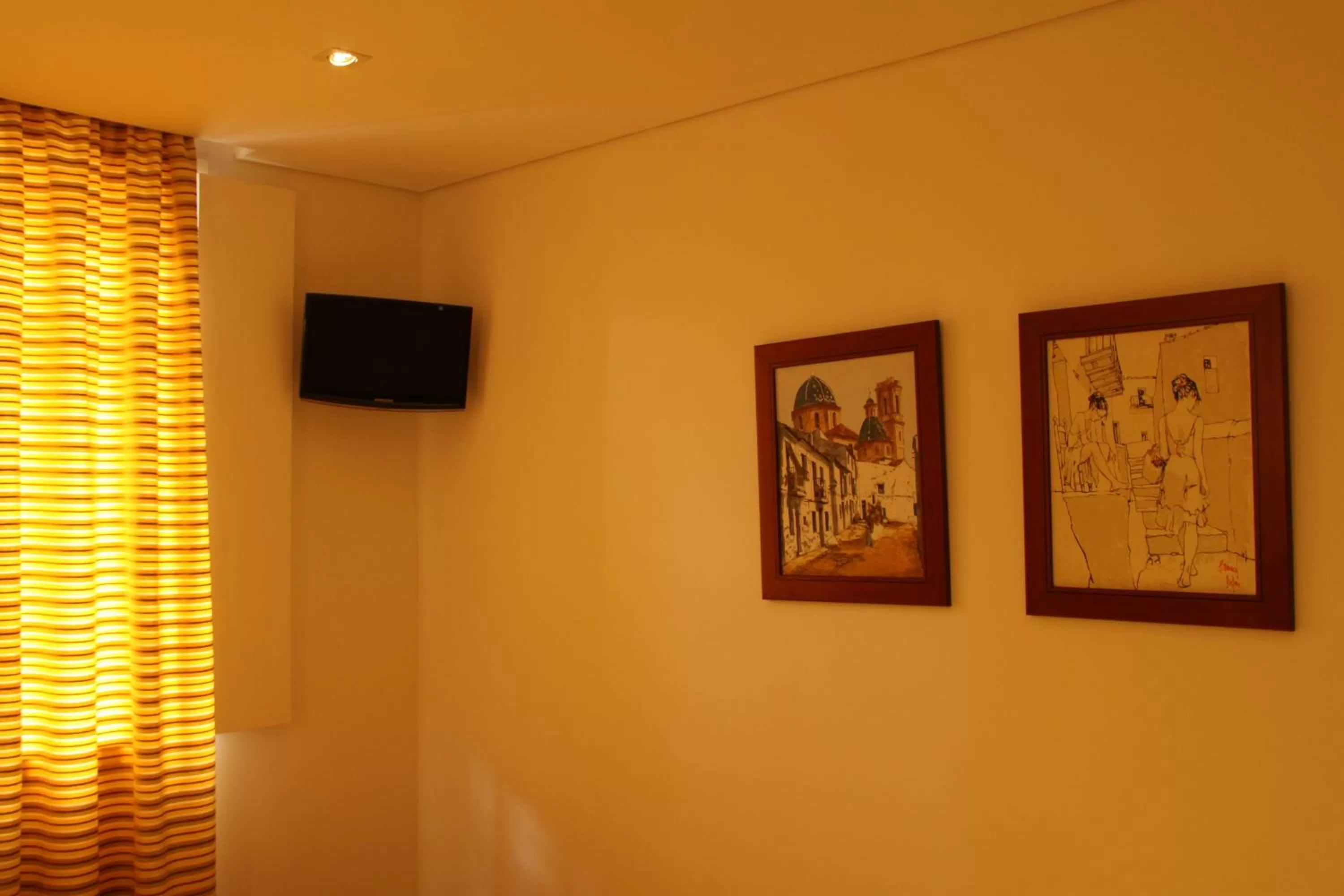 Photo of the whole room in Hotel Zenite