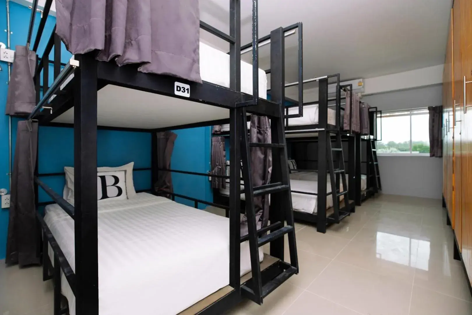 Bed in 6-Bed Mixed Dormitory Room in Bell Lifestyle Hostel Phuket Bed in 6-Bed Mixed Dormitory Room in Bell Lifestyle Hostel Phuket