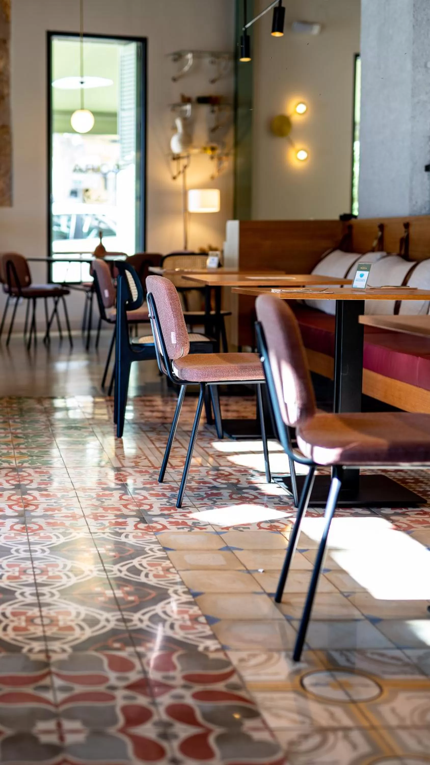 Restaurant/places to eat in Nou Baleares