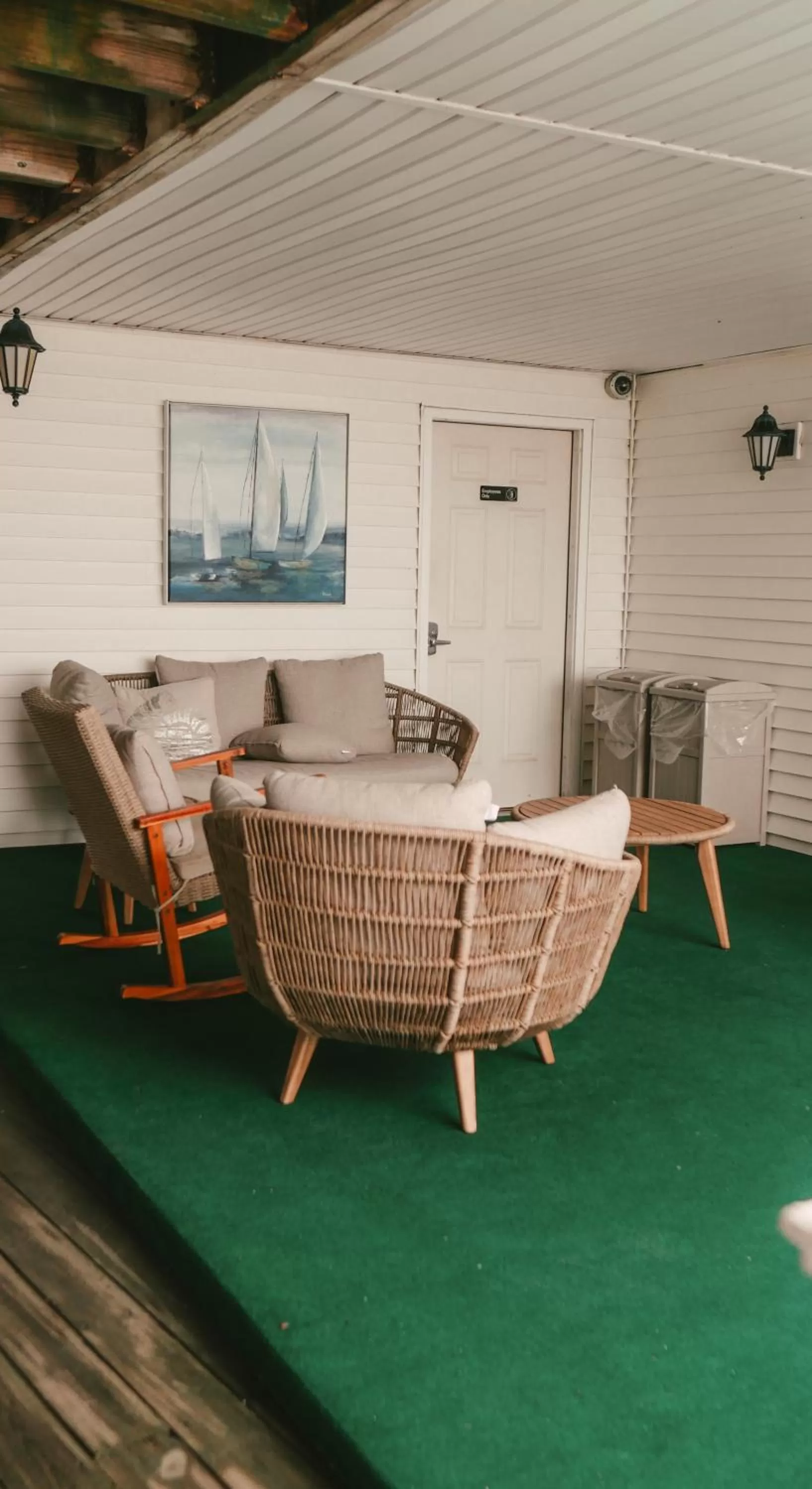 Seating area in The Atlantic Motel