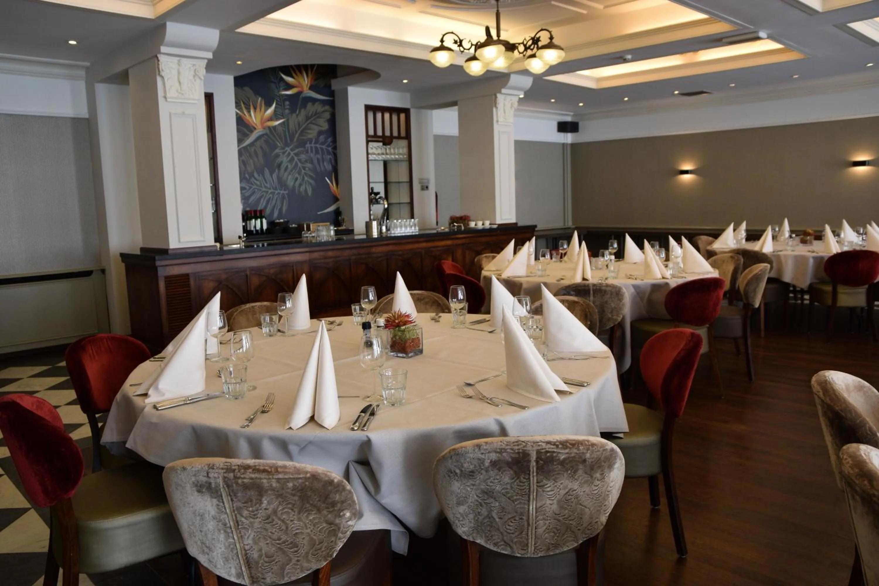 Banquet/Function facilities in Golden Tulip West Ende