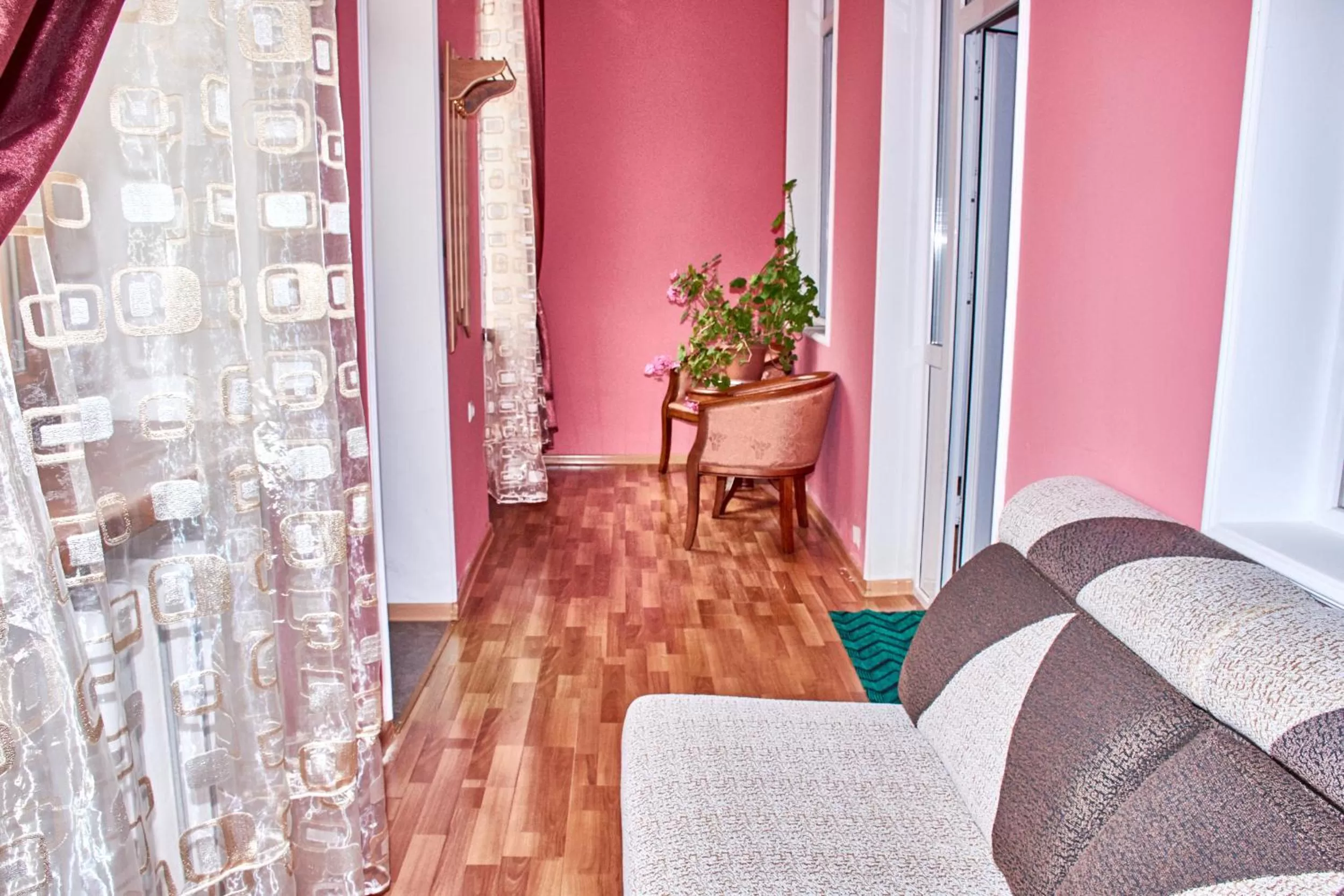 Seating Area in Hotel Art-Seg