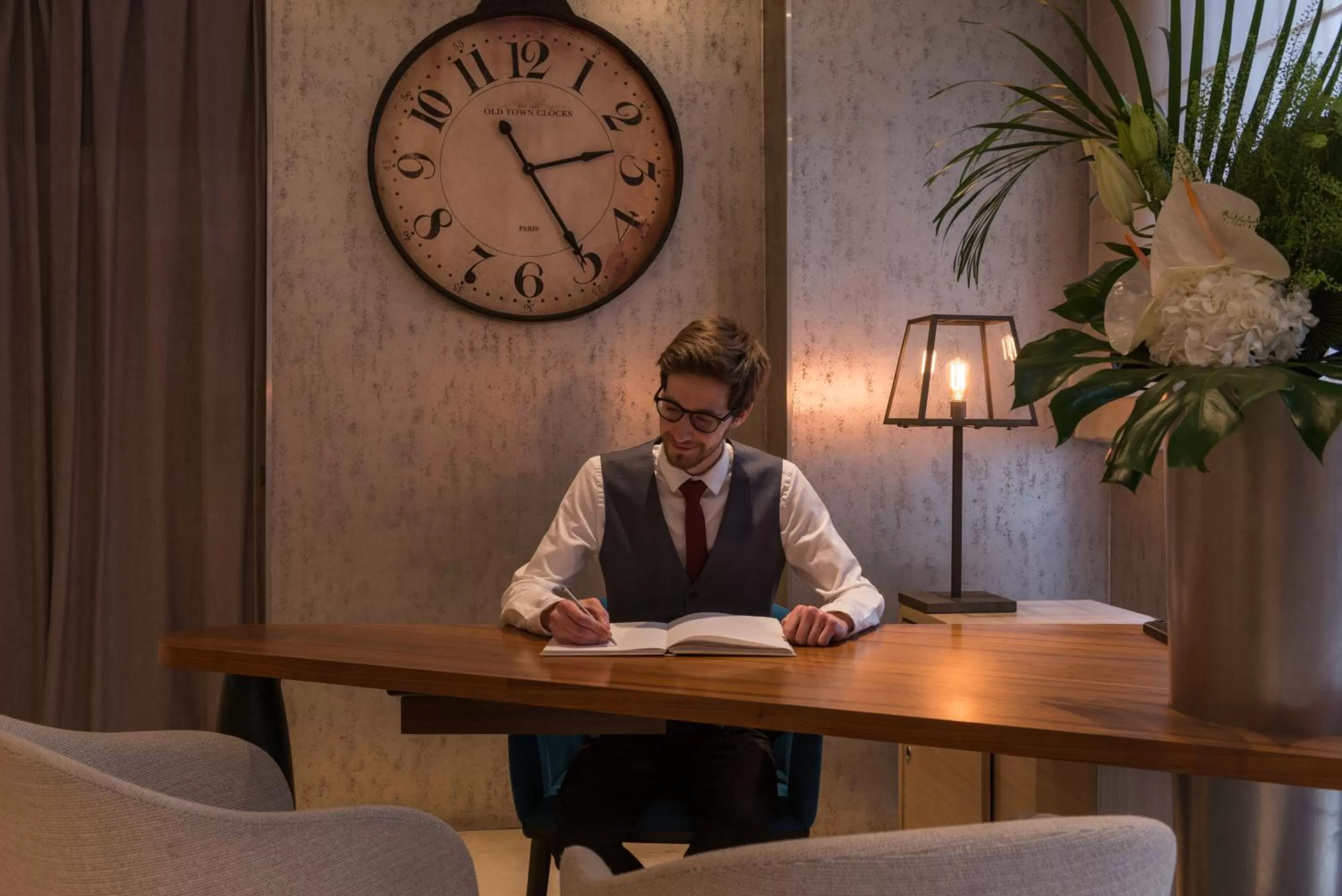 Staff in Hôtel Le Walt by Inwood Hotels