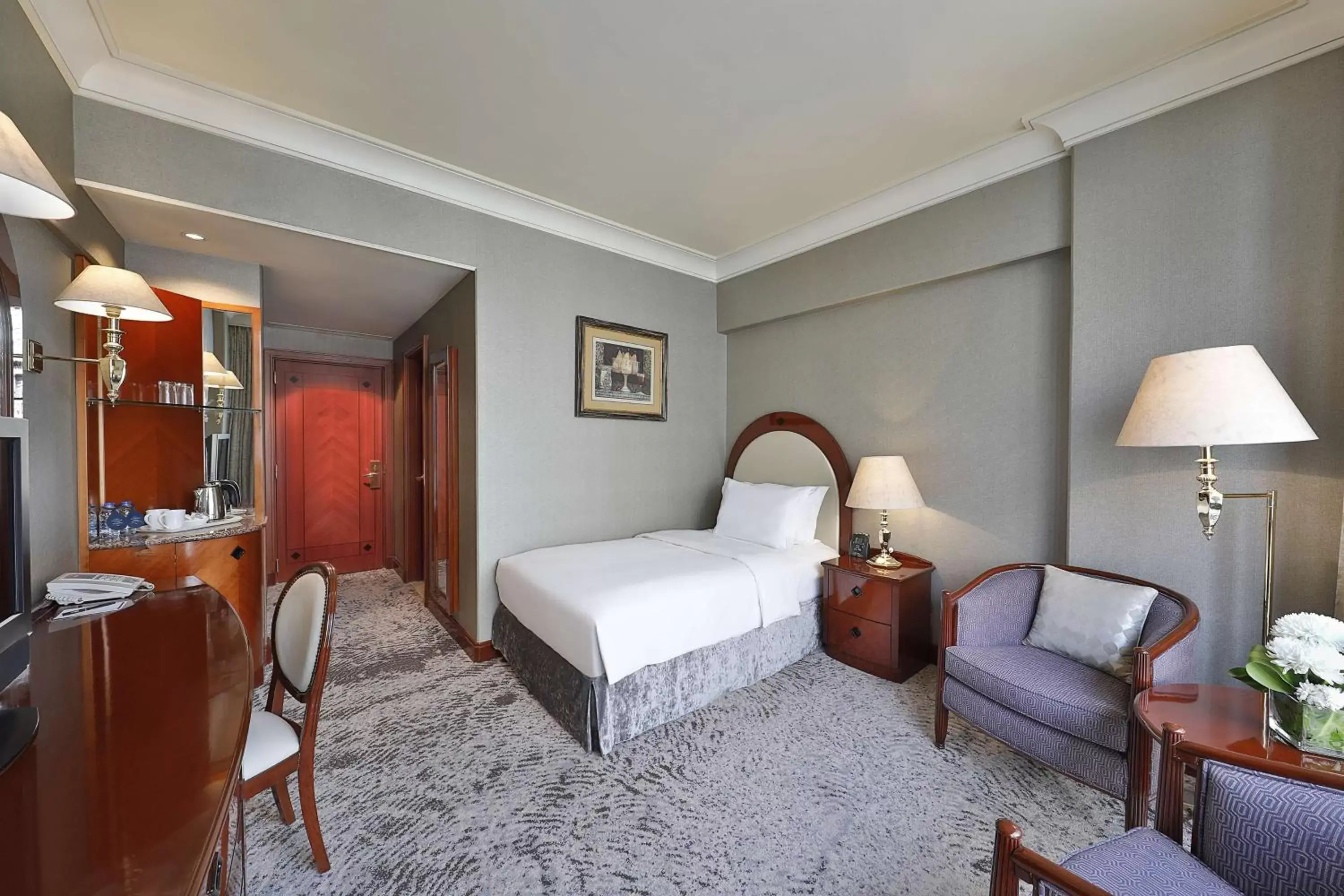 Deluxe Single Room - single occupancy in Madinah Hilton Hotel Deluxe Single Room - single occupancy in Madinah Hilton Hotel