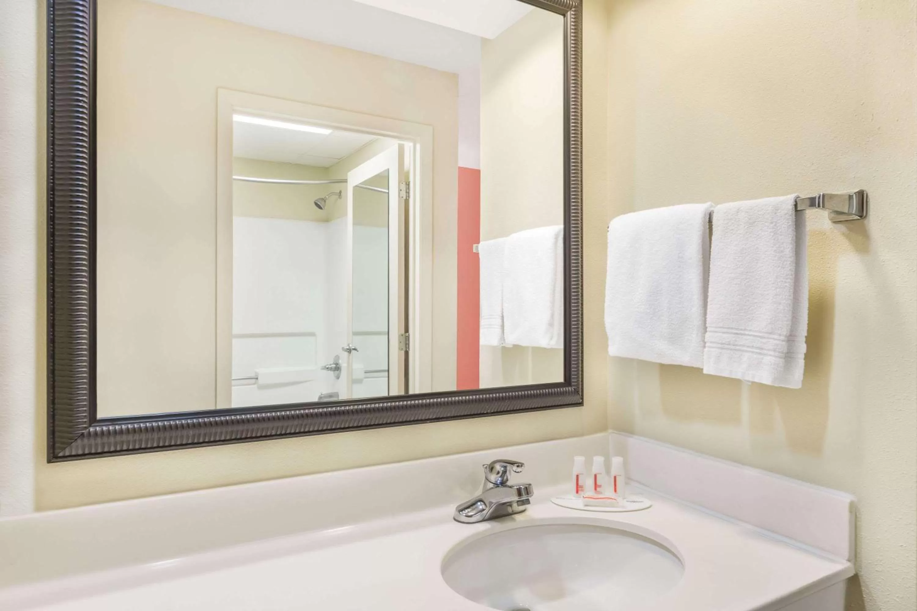 Bathroom in Days Inn by Wyndham Shallotte