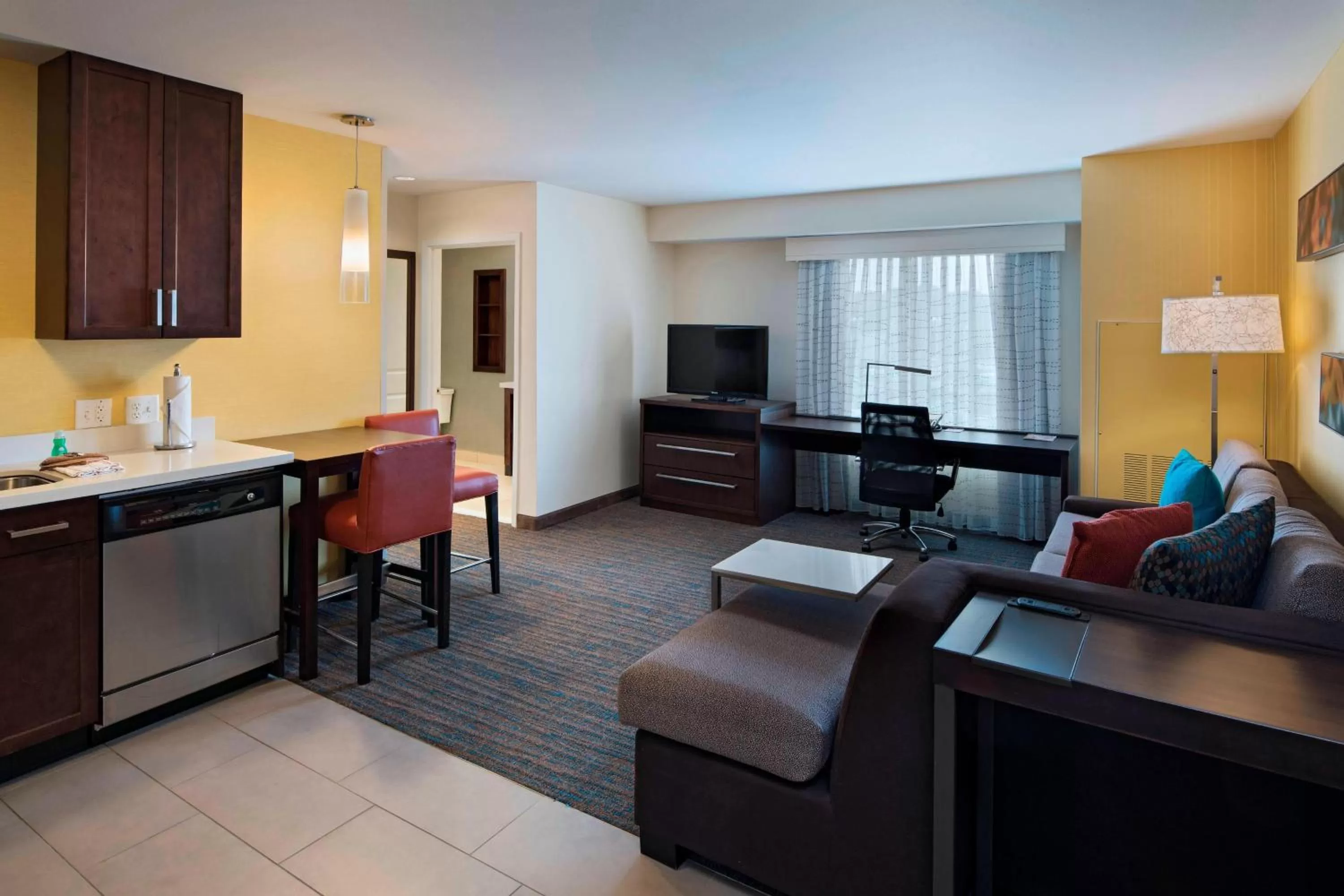 Living room in Residence Inn by Marriott Omaha West