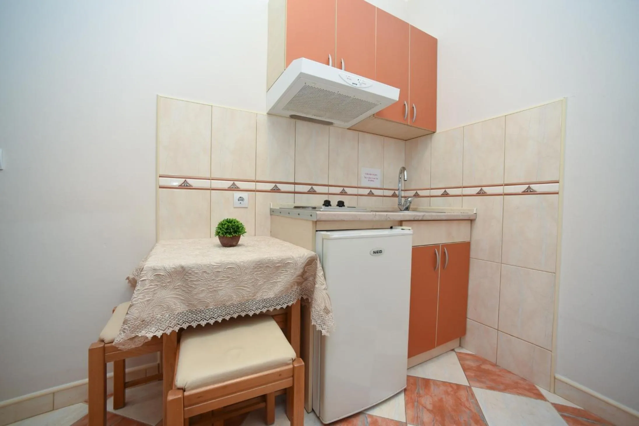 Kitchen or kitchenette in D&D Apartments