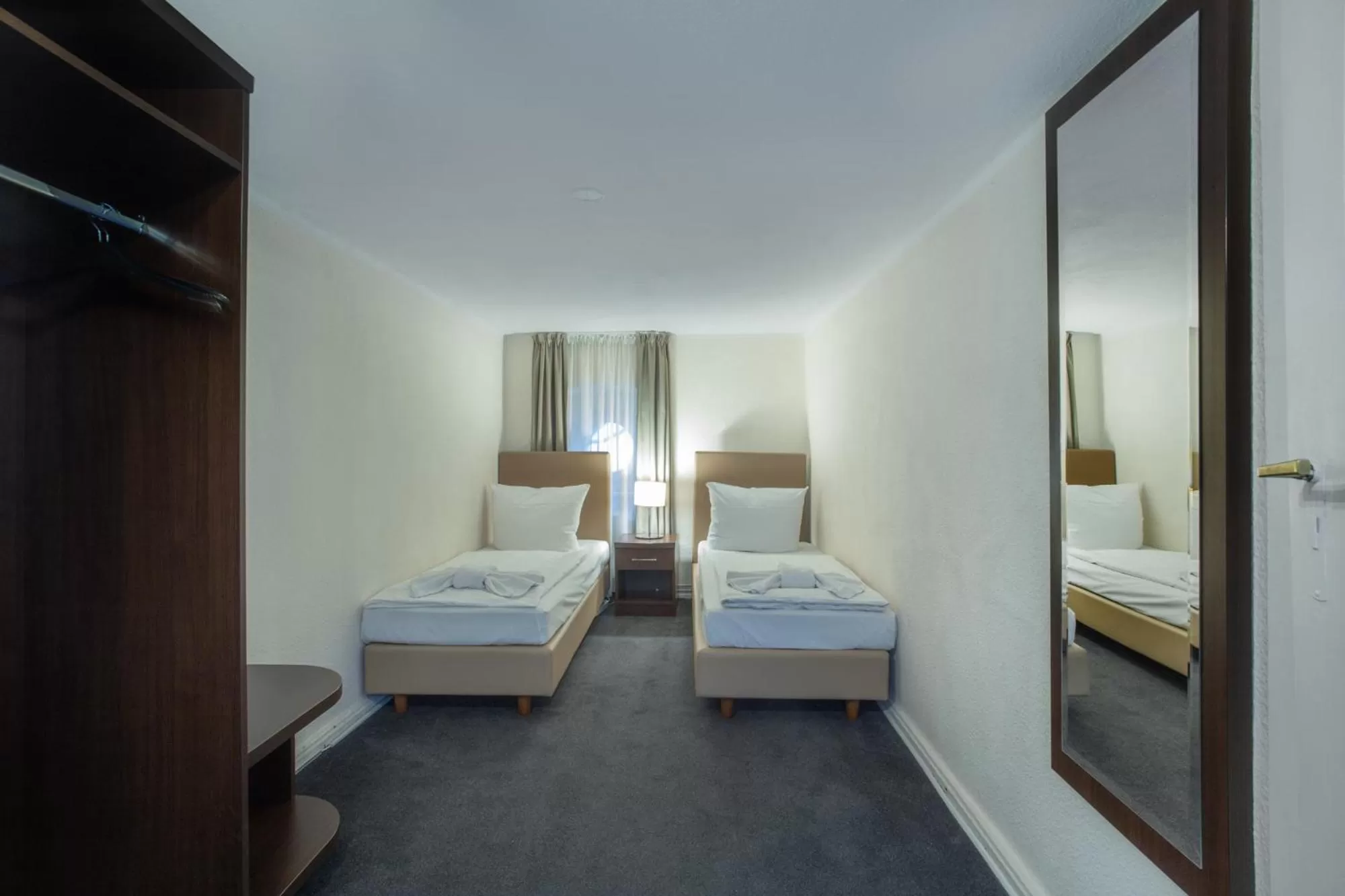 Bedroom, Bed in Hotel BELLEVUE am Kurfürstendamm