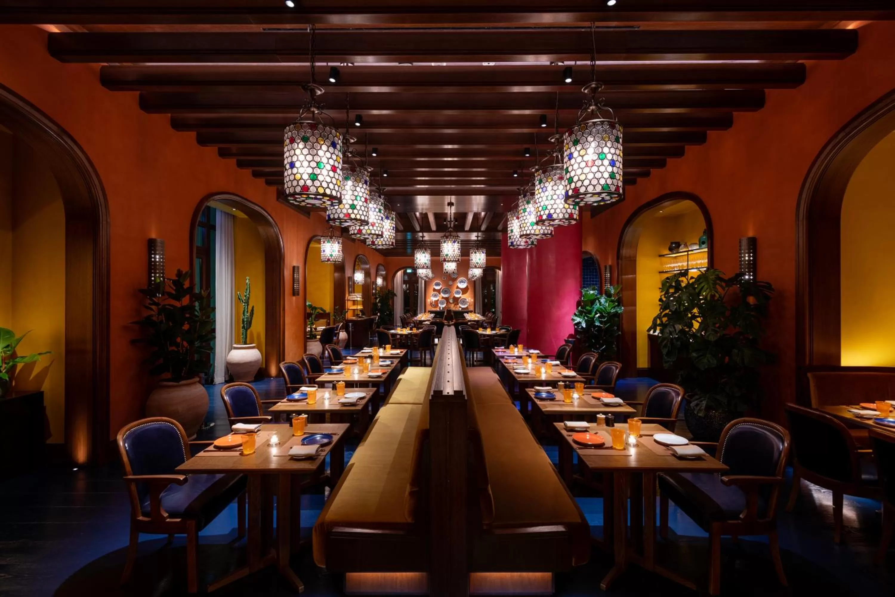 Restaurant/places to eat in Four Seasons Hotel Doha