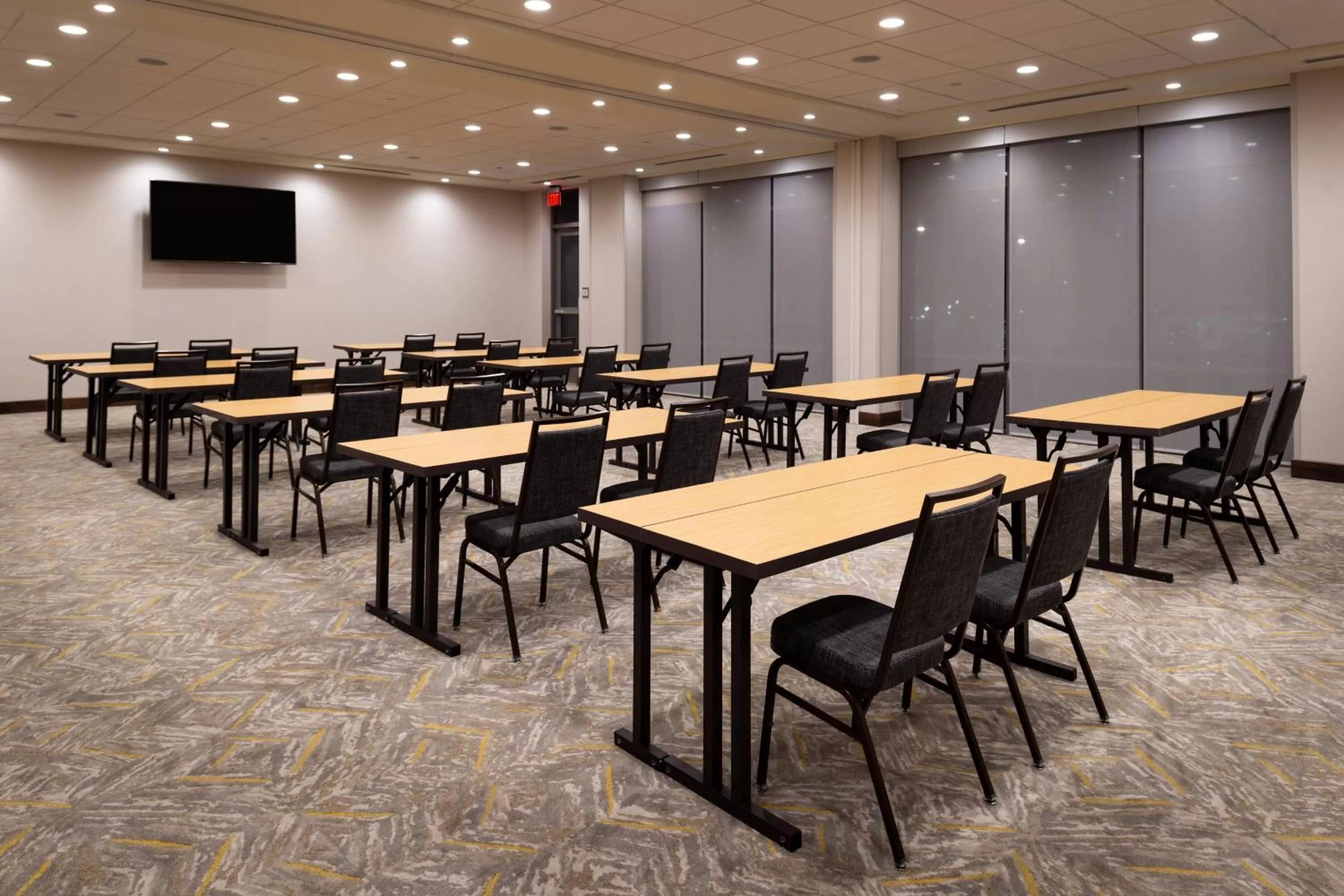Meeting/conference room in Courtyard by Marriott Charlotte Northlake