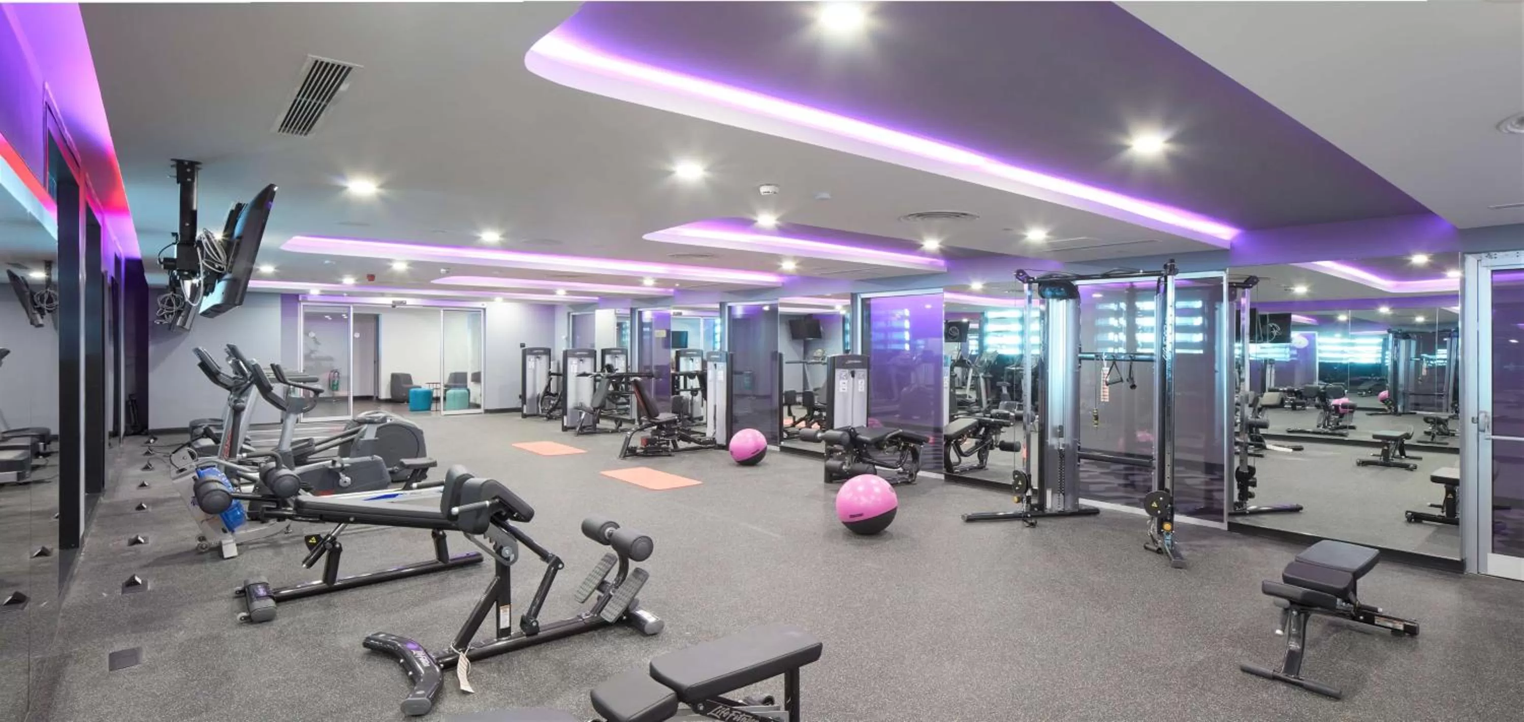 Spa and wellness centre/facilities in YOTEL Istanbul Airport, City Entrance