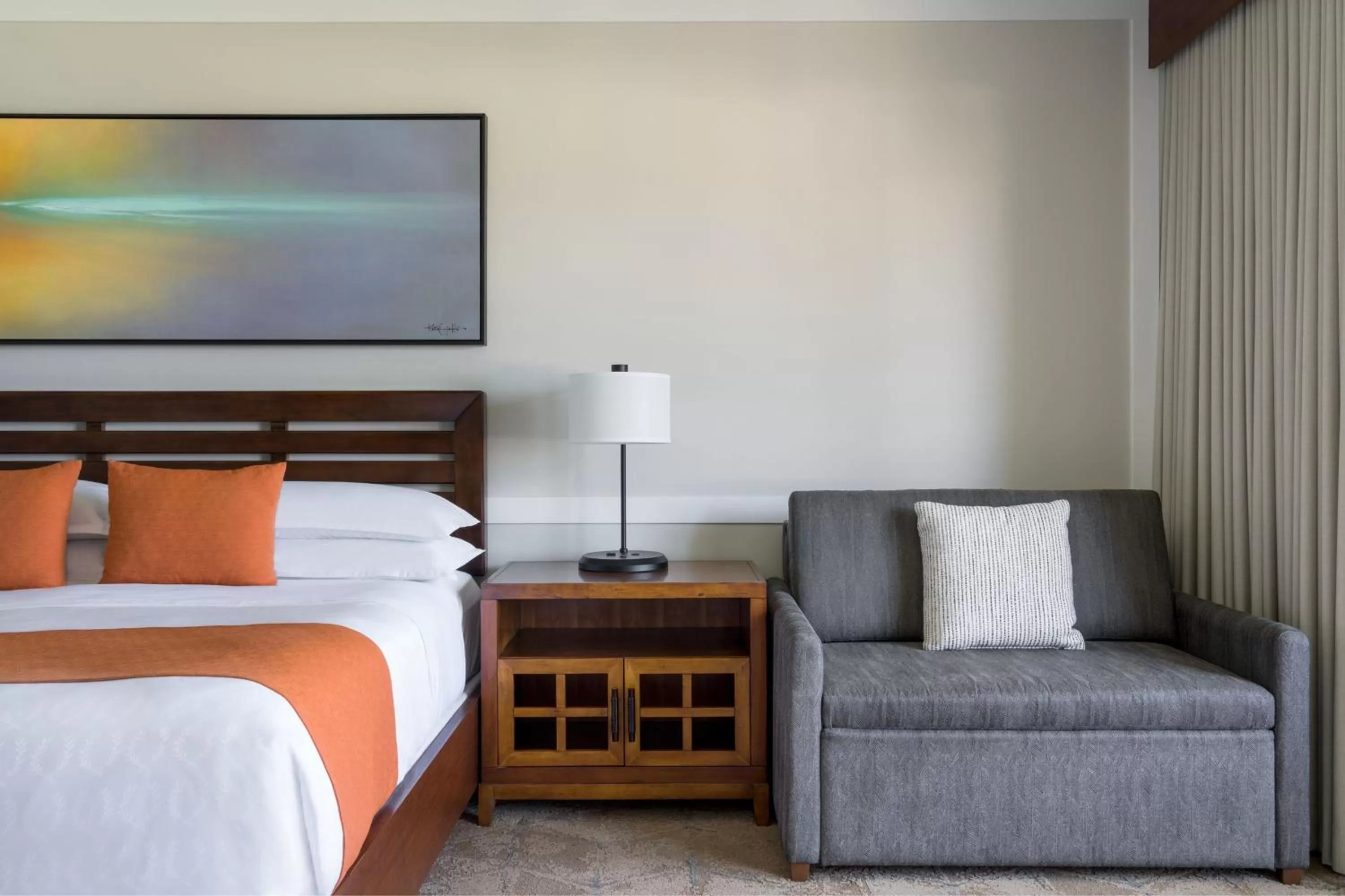 Photo of the whole room, Bed in Sheraton Maui Resort & Spa