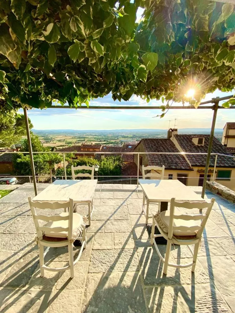 Patio in San Michele al Castello