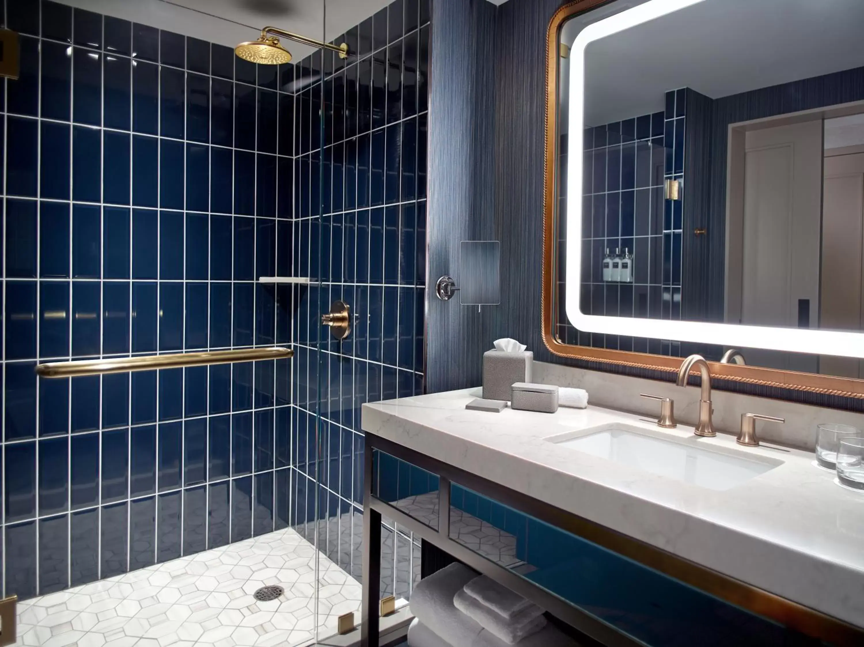 Accessible Deluxe Room with Roll in Shower King Bed in Omni Oklahoma City Hotel Accessible Deluxe Room with Roll in Shower King Bed in Omni Oklahoma City Hotel