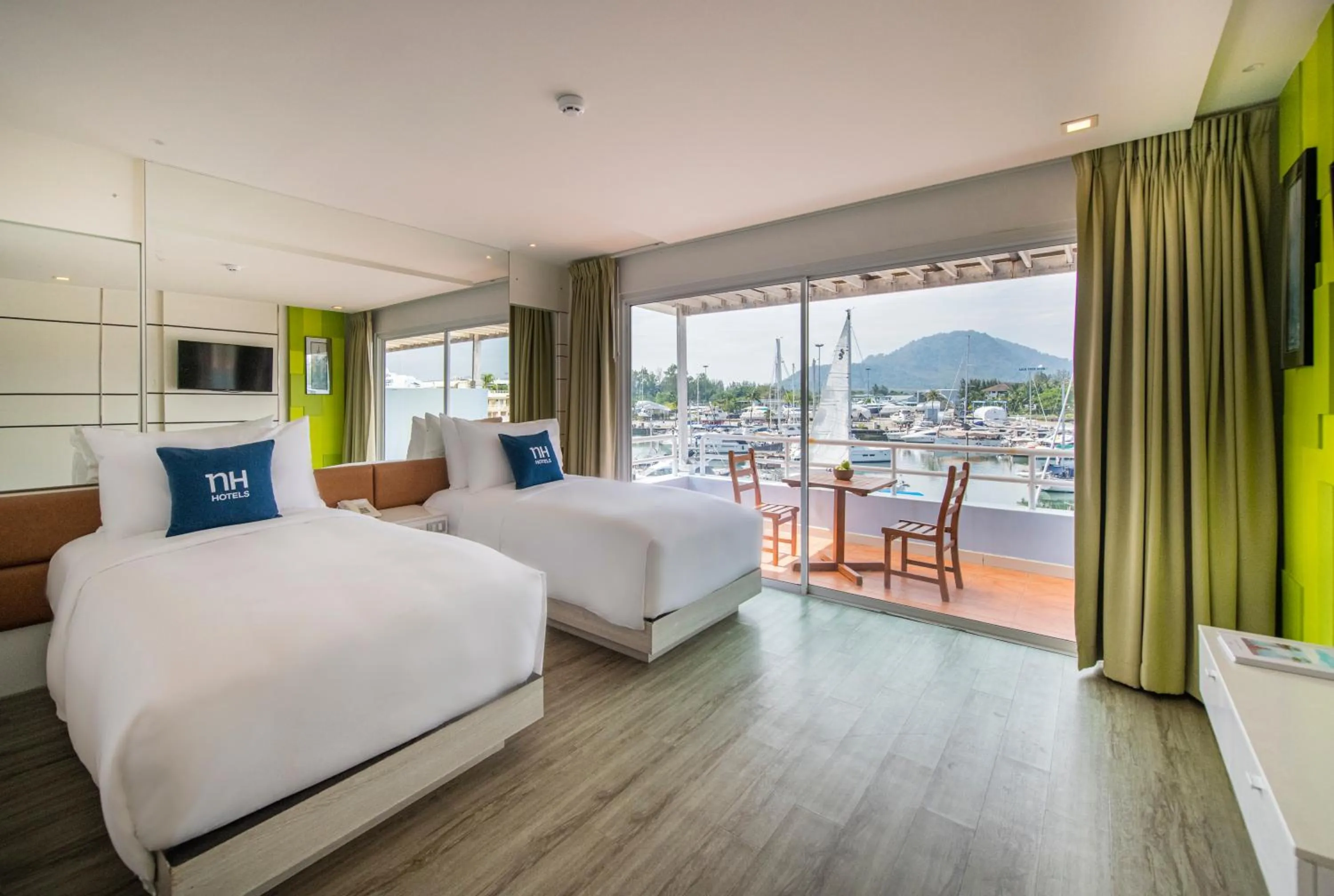 Marina Grand Room in NH Boat Lagoon Phuket Resort